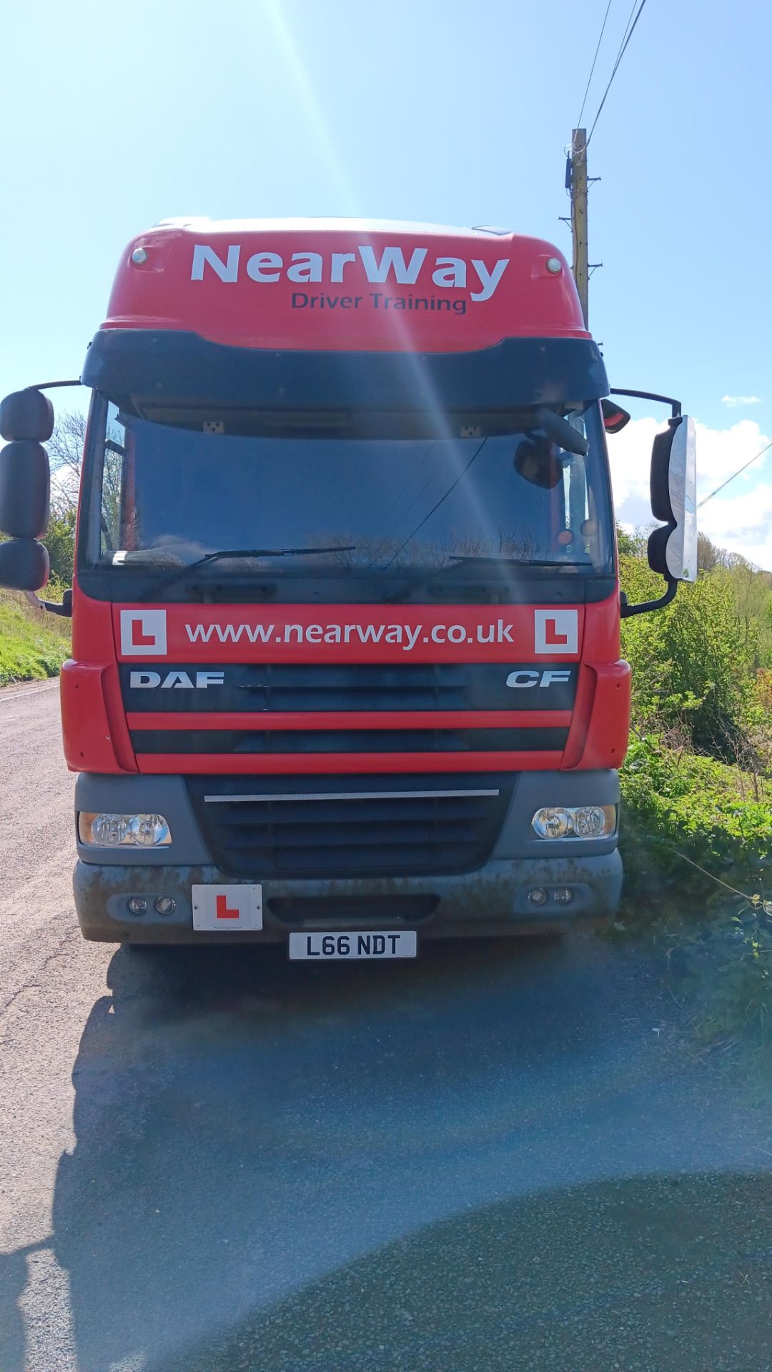 DAF Trucks FTG CF85.460V Euro 5 Tractor Unit, registration L66 NDT (formally AY12 AXF), odometer - Image 2 of 18