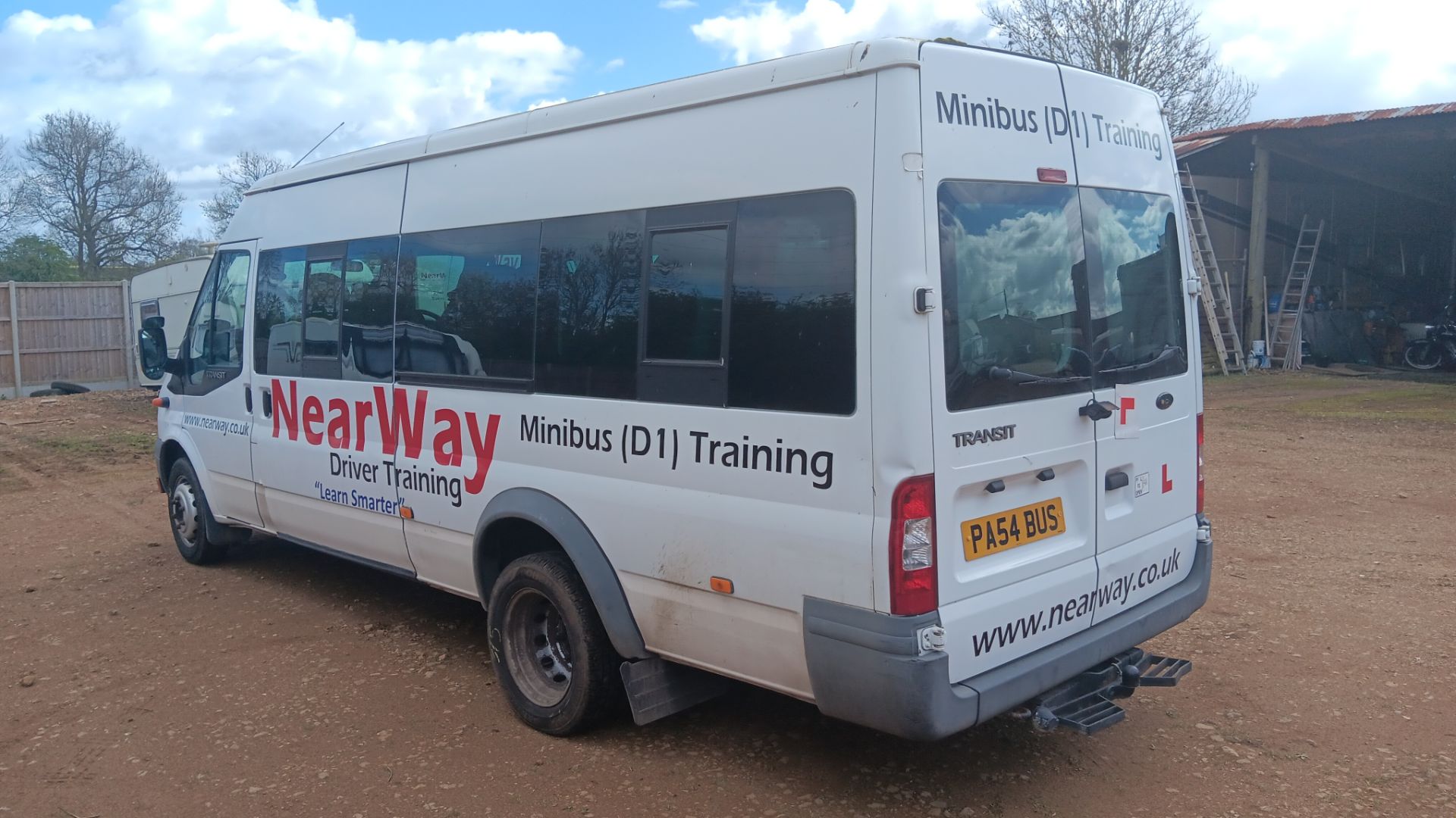 Ford Transit 140 T430 17S RWD 17 Seat Minibus, registration PA54 BUS (formally WK59 URZ), odometer - Image 5 of 30