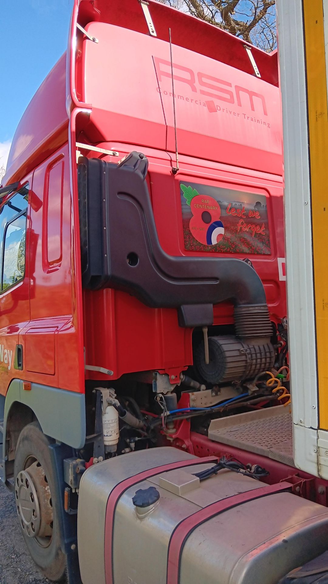 DAF Trucks FTG CF85.460V Euro 5 Tractor Unit, registration L66 NDT (formally AY12 AXF), odometer - Image 5 of 18