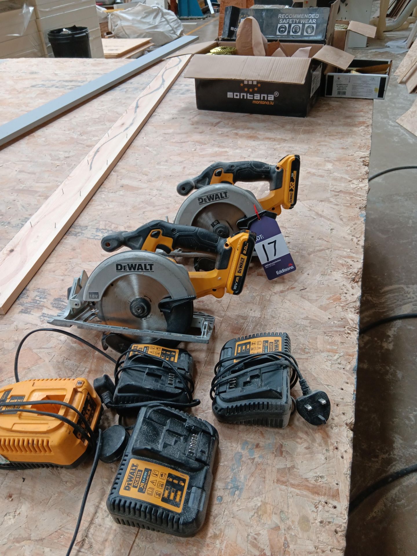 2 Dewalt DOS391 18v cordless circular saw with 4 various chargers