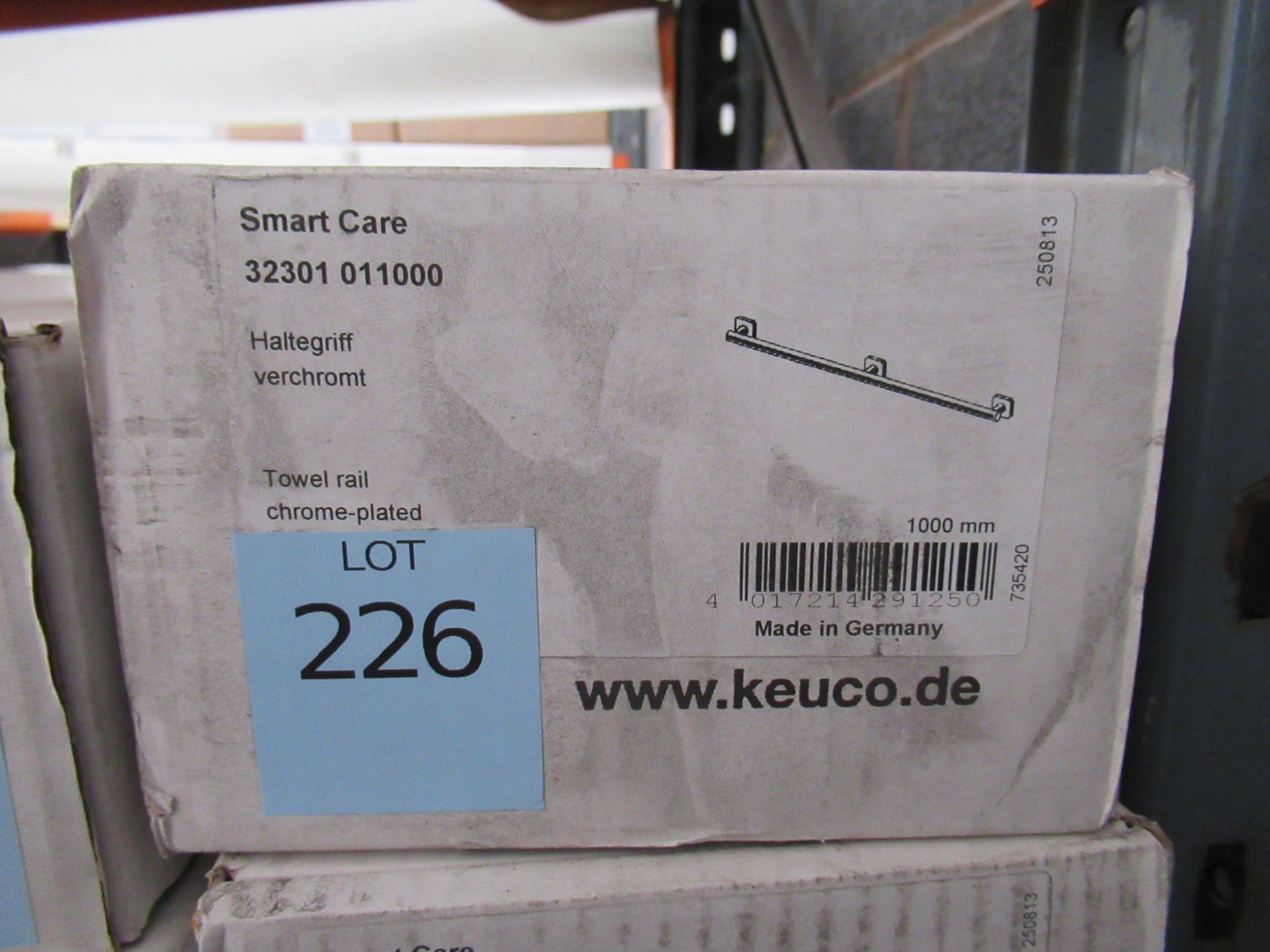 A Keuco Smart Care Towel Rail 1000mm, Chrome Plated, P/N 32301-011000 - Bild 2 aus 2