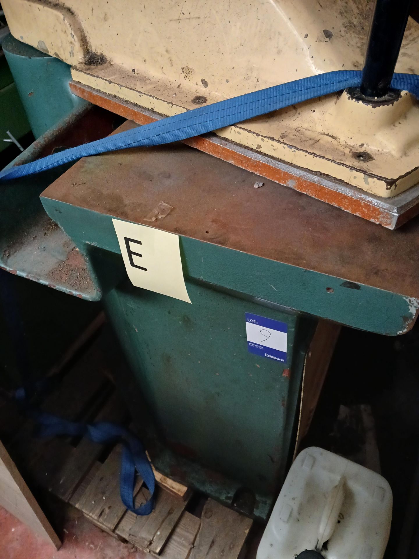 Atom G222 rotating head plate press – spares or repairs, overall dimensions 92cm(w) x 90(d) x - Image 3 of 4