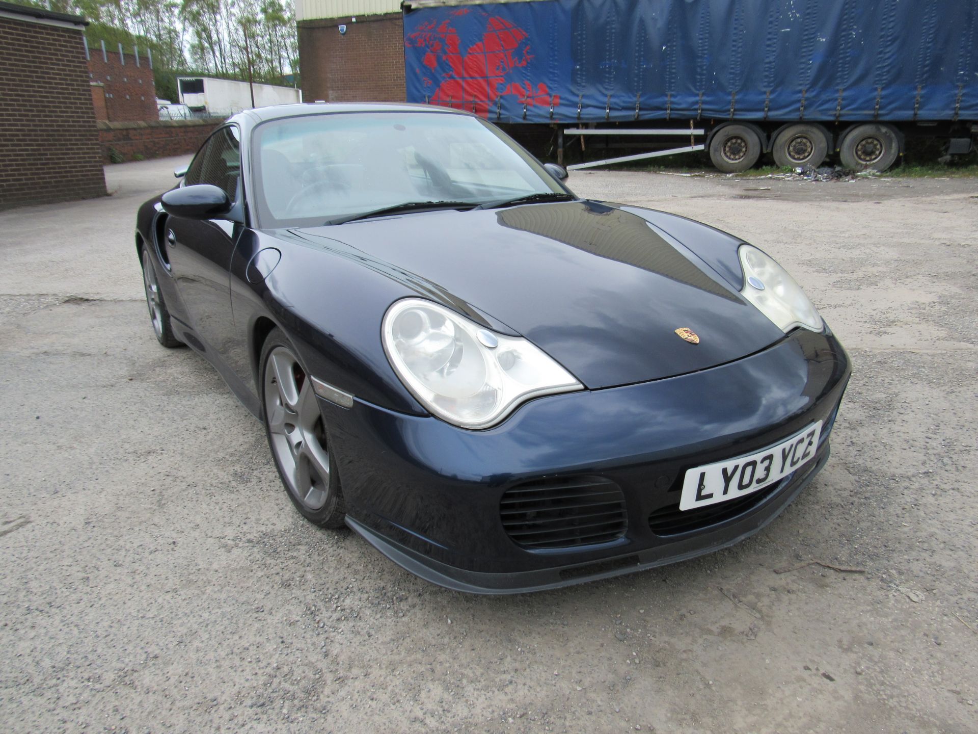 PORSCHE 911 TURBO AUTO (2003) - Image 2 of 47