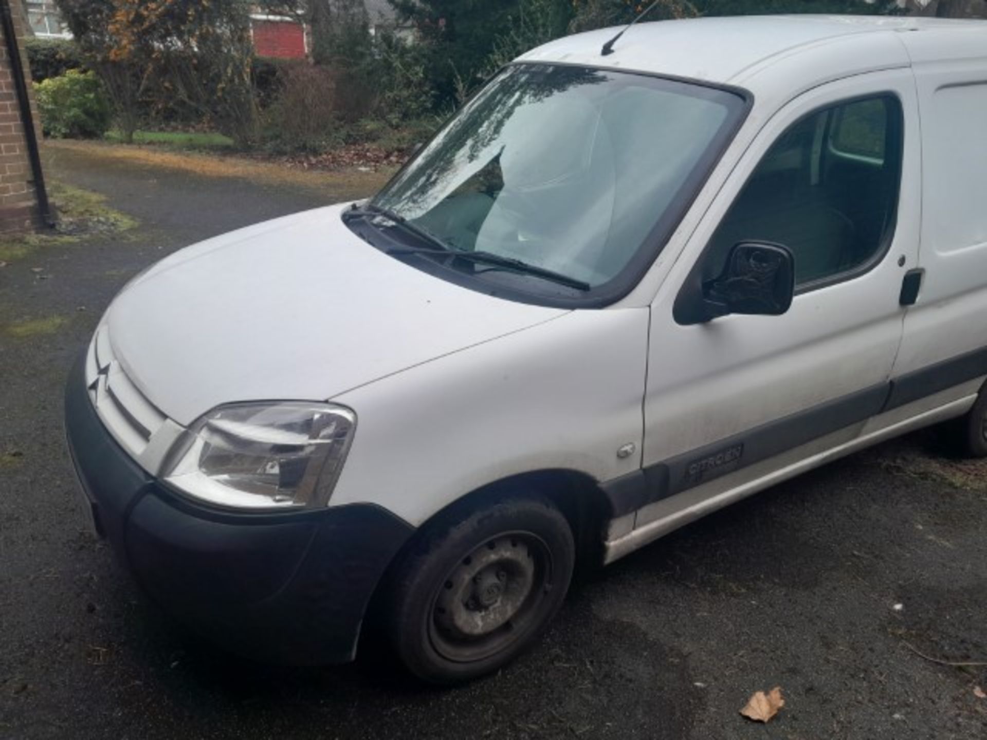 Citroen Berlingo 1.4 LX Petrol Van, Registration Number FY08 YWM, c. 176,000 miles recorded, 1 - Image 4 of 12