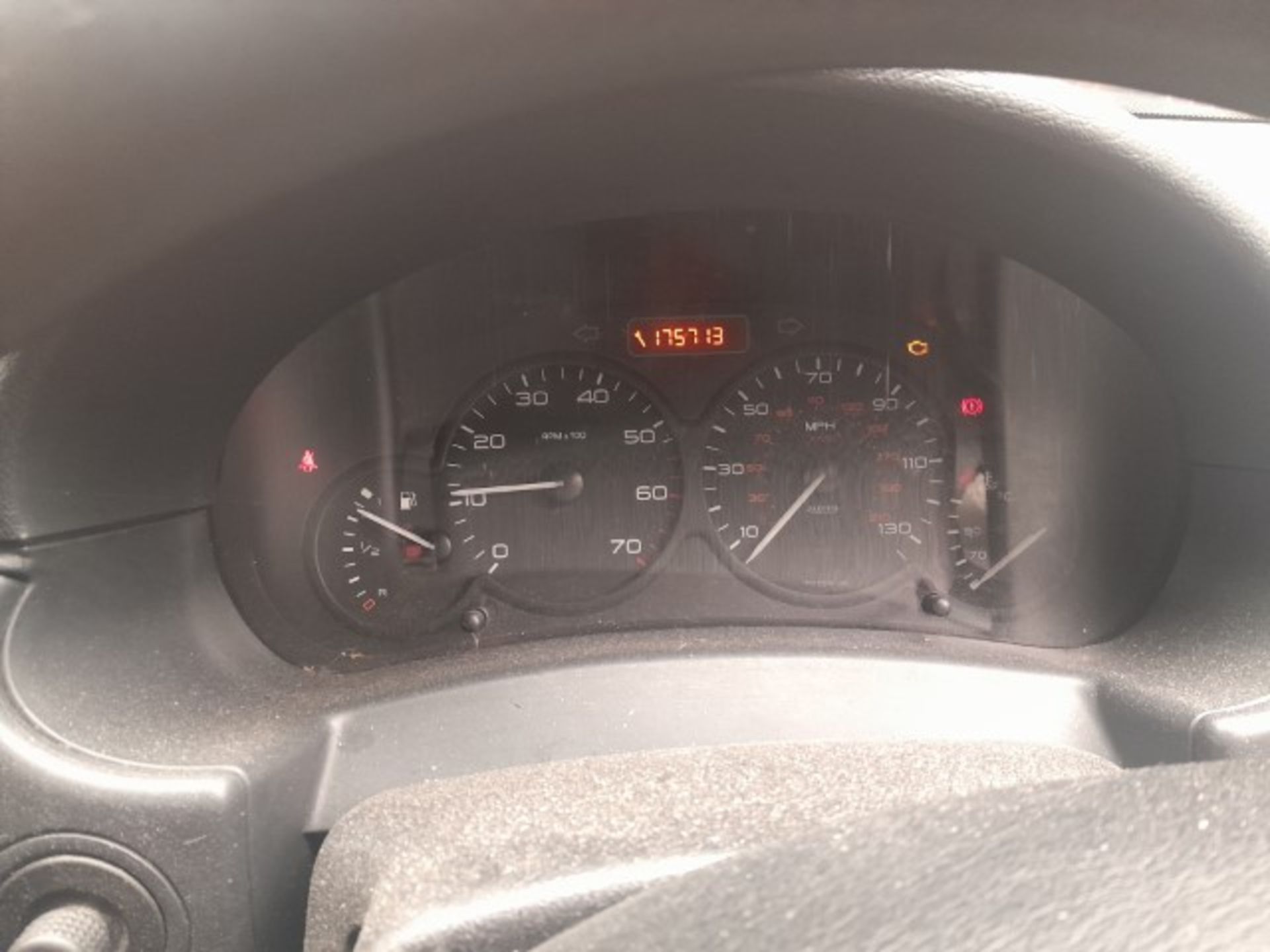 Citroen Berlingo 1.4 LX Petrol Van, Registration Number FY08 YWM, c. 176,000 miles recorded, 1 - Bild 10 aus 12