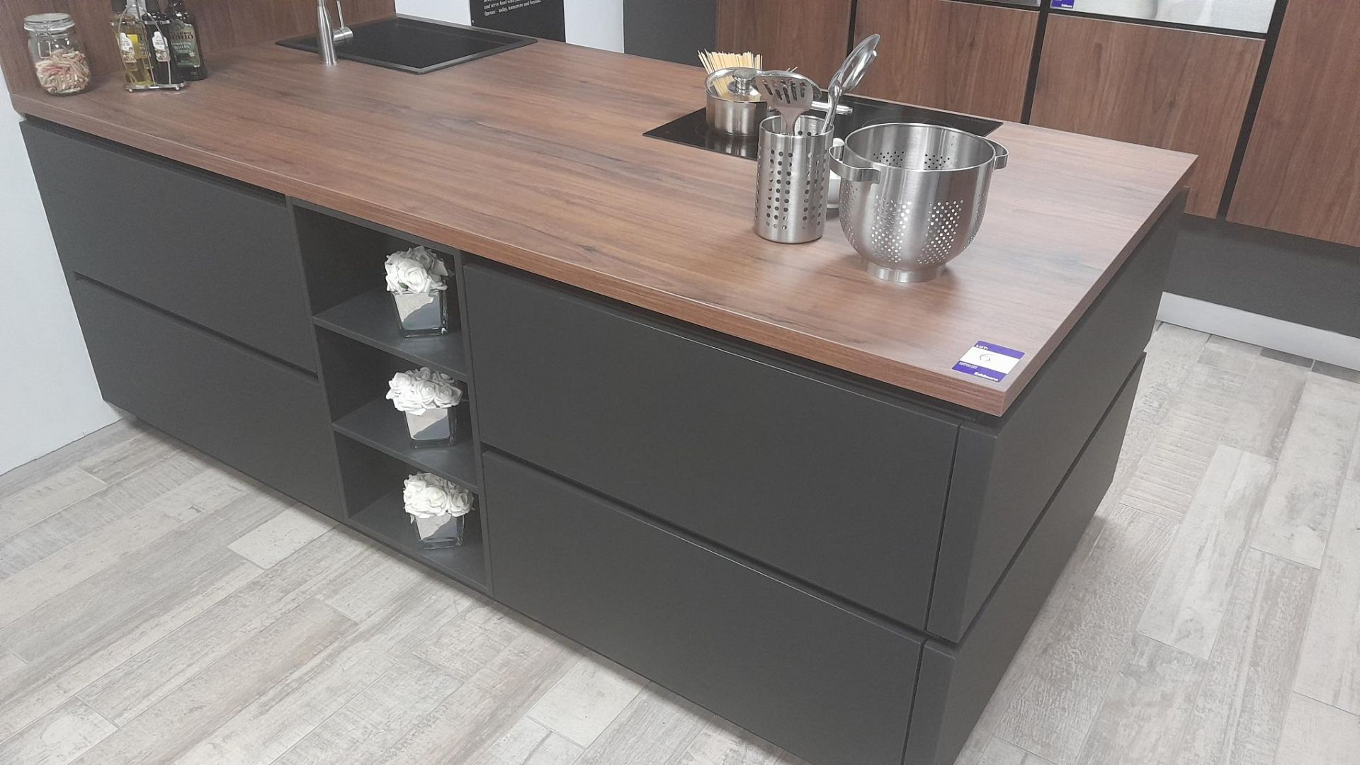 Hacker Top Soft Black and Walnut handleless ex display kitchen, with Schock undermount sink and tap. - Image 2 of 7
