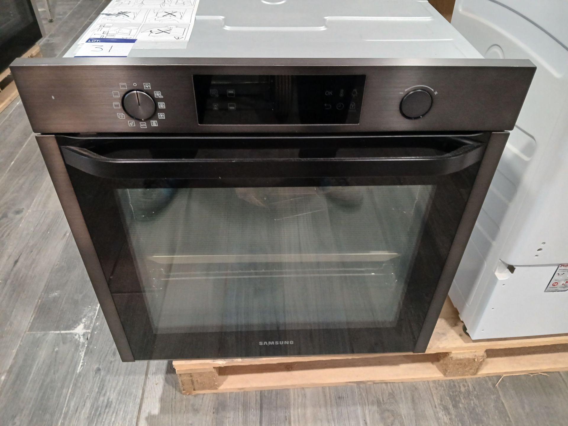 Samsung NV75K5571RM Electric Oven (Please note, Viewing Strongly Recommended - Eddisons have not - Image 2 of 4