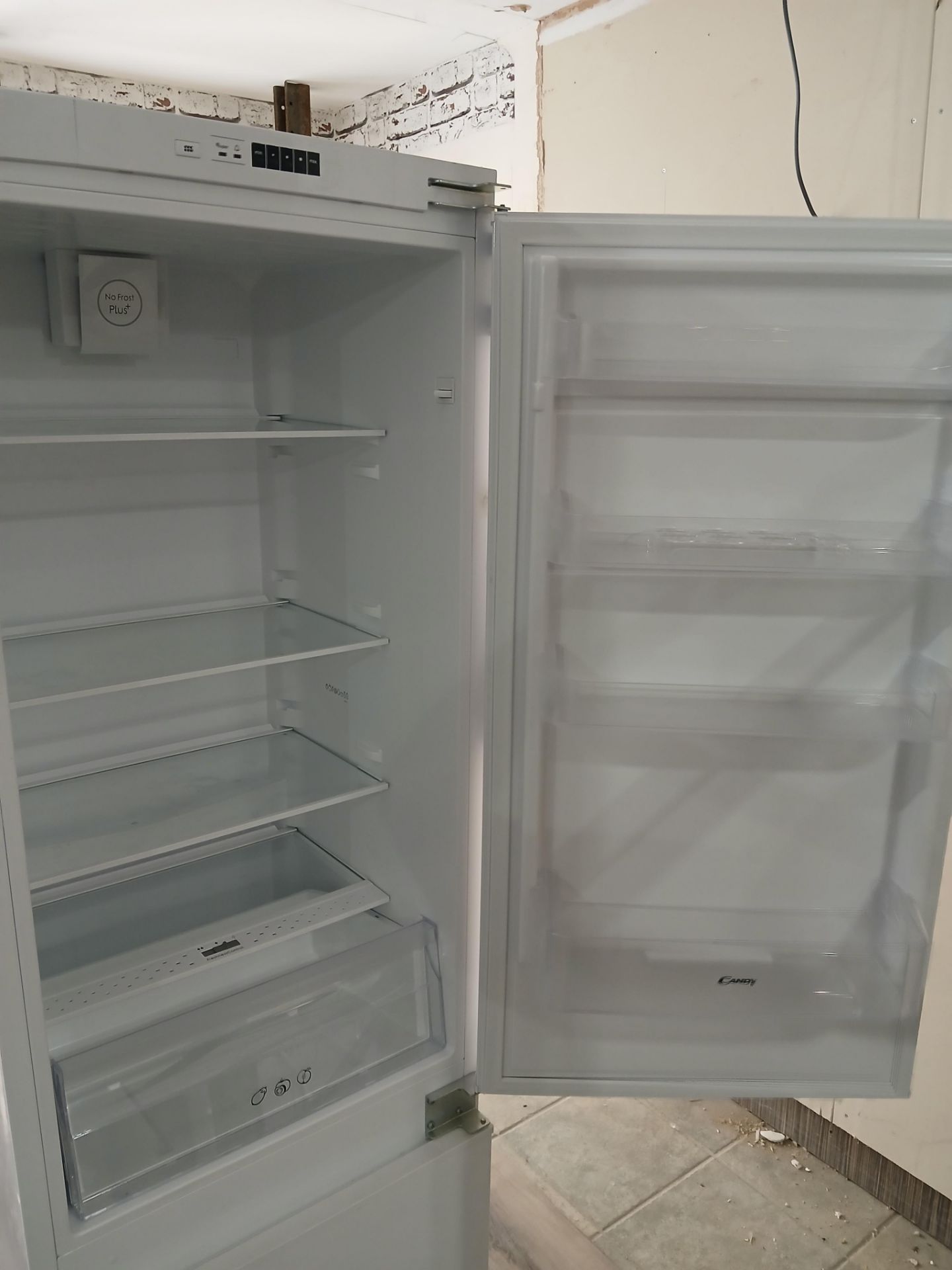 Candy BCBF 174 FTK/N Integrated Fridge Freezer (Please note, Viewing Strongly Recommended - Eddisons - Image 4 of 5