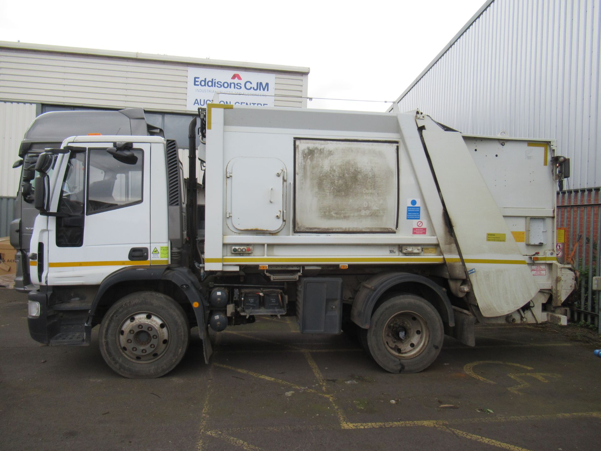 2013 WHITE IVECO EUROCARGO (MY 2008) Refuse Collection Vehicle - Image 3 of 12