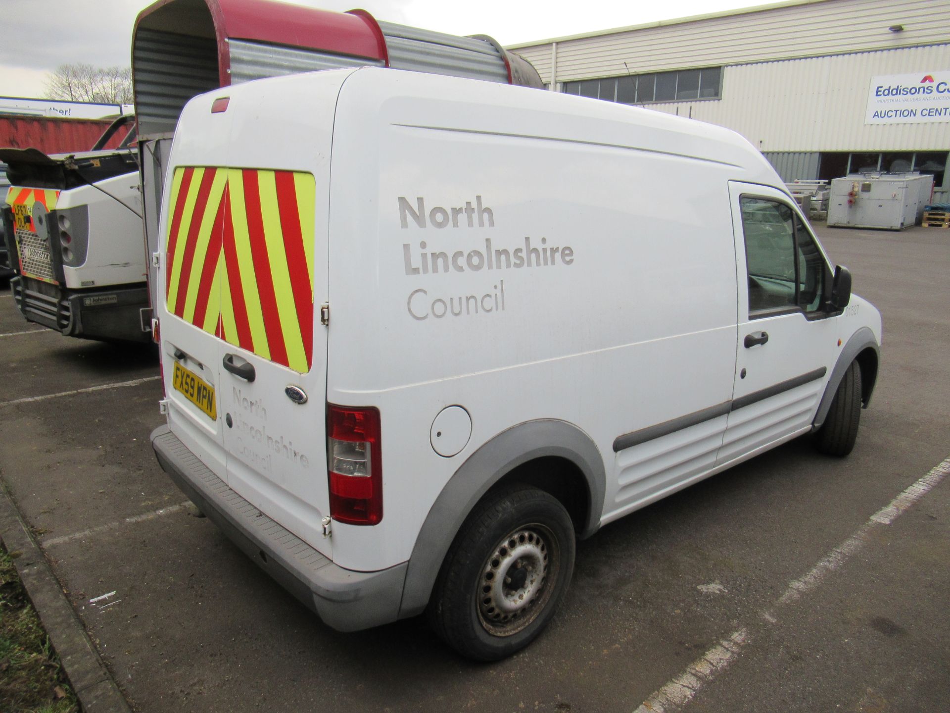2009 WHITE FORD TRANSIT CONNECT T230 L90 - Image 4 of 7