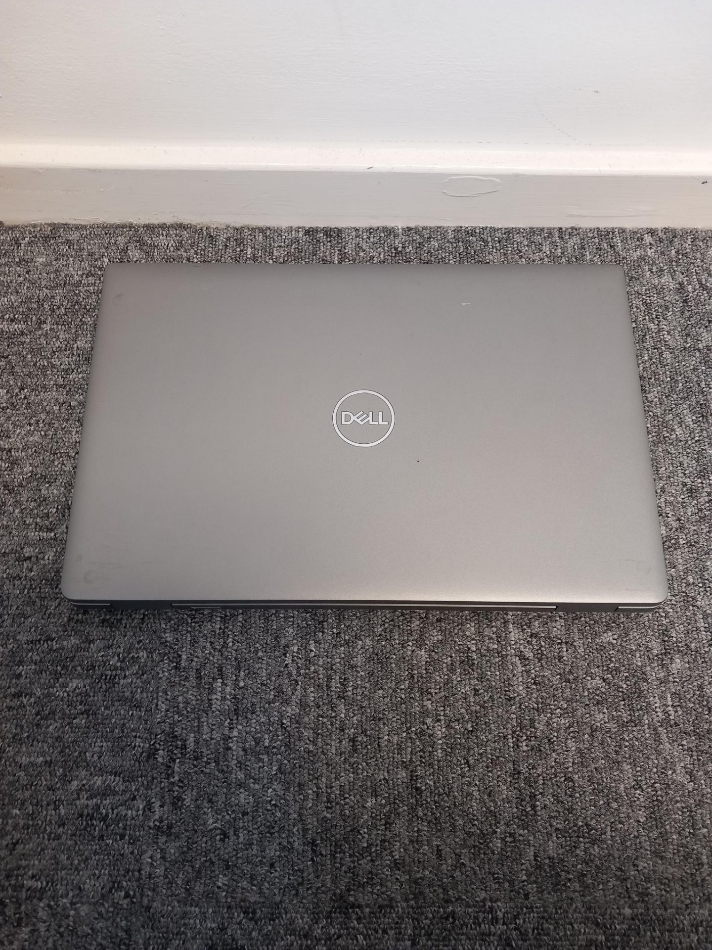 Dell Latitude 5520 Laptop with Charger (Located in Stockport) - Image 2 of 6