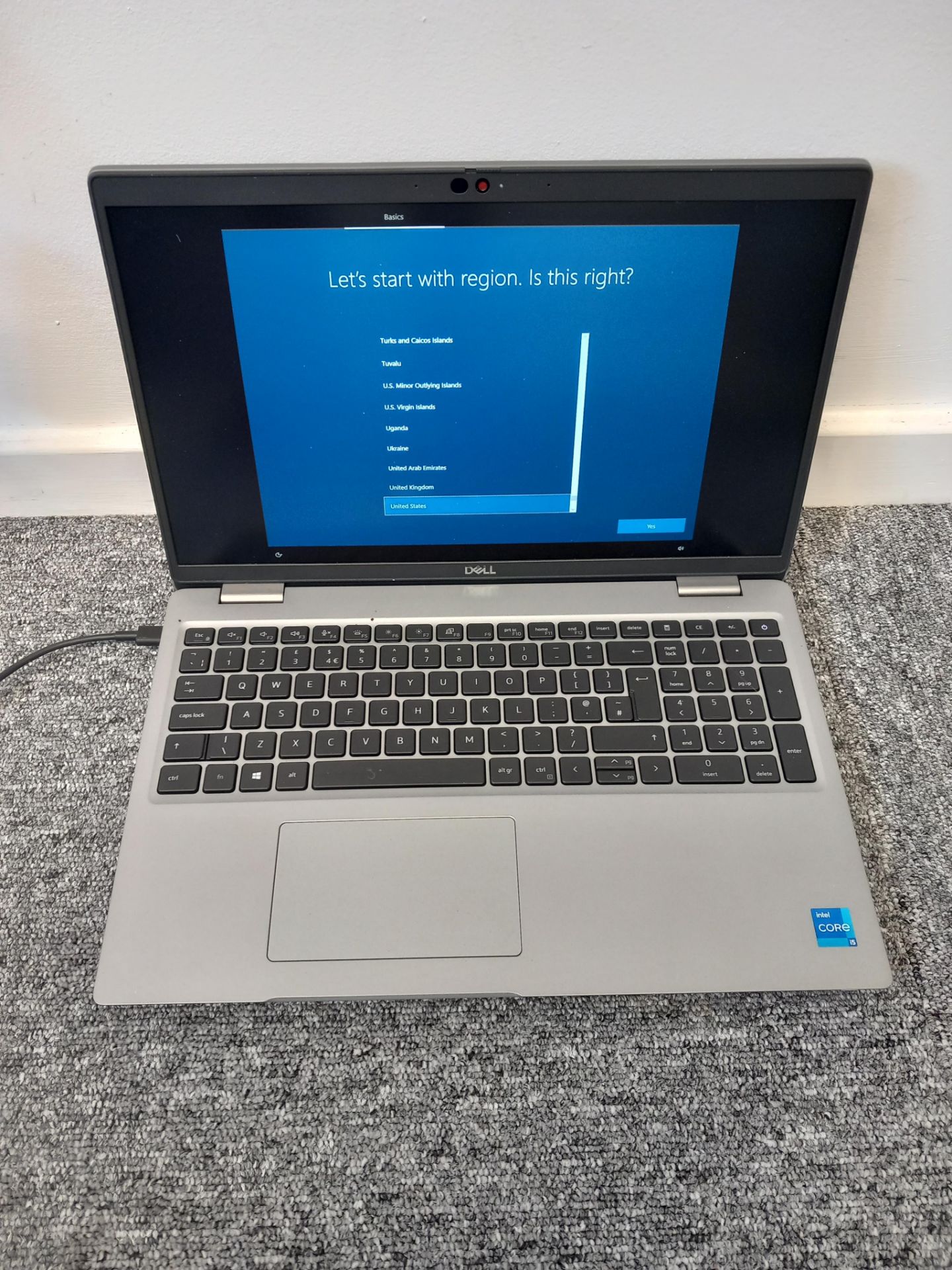 Dell Latitude 5520 Laptop no Charger (Located in Stockport) - Image 6 of 6