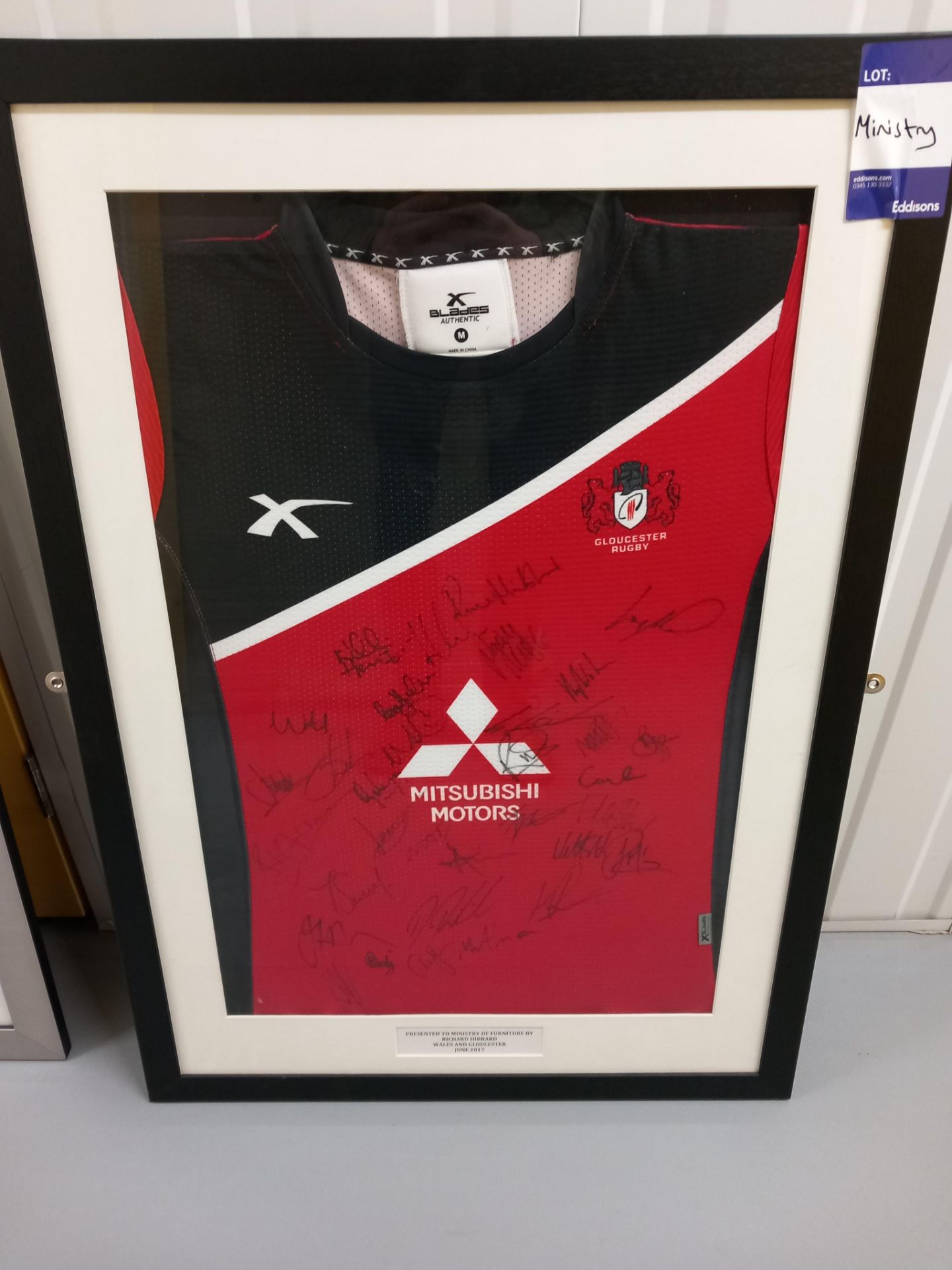 Framed and Signed Gloucester Medium Rugby Shirt (Located in Stockport)