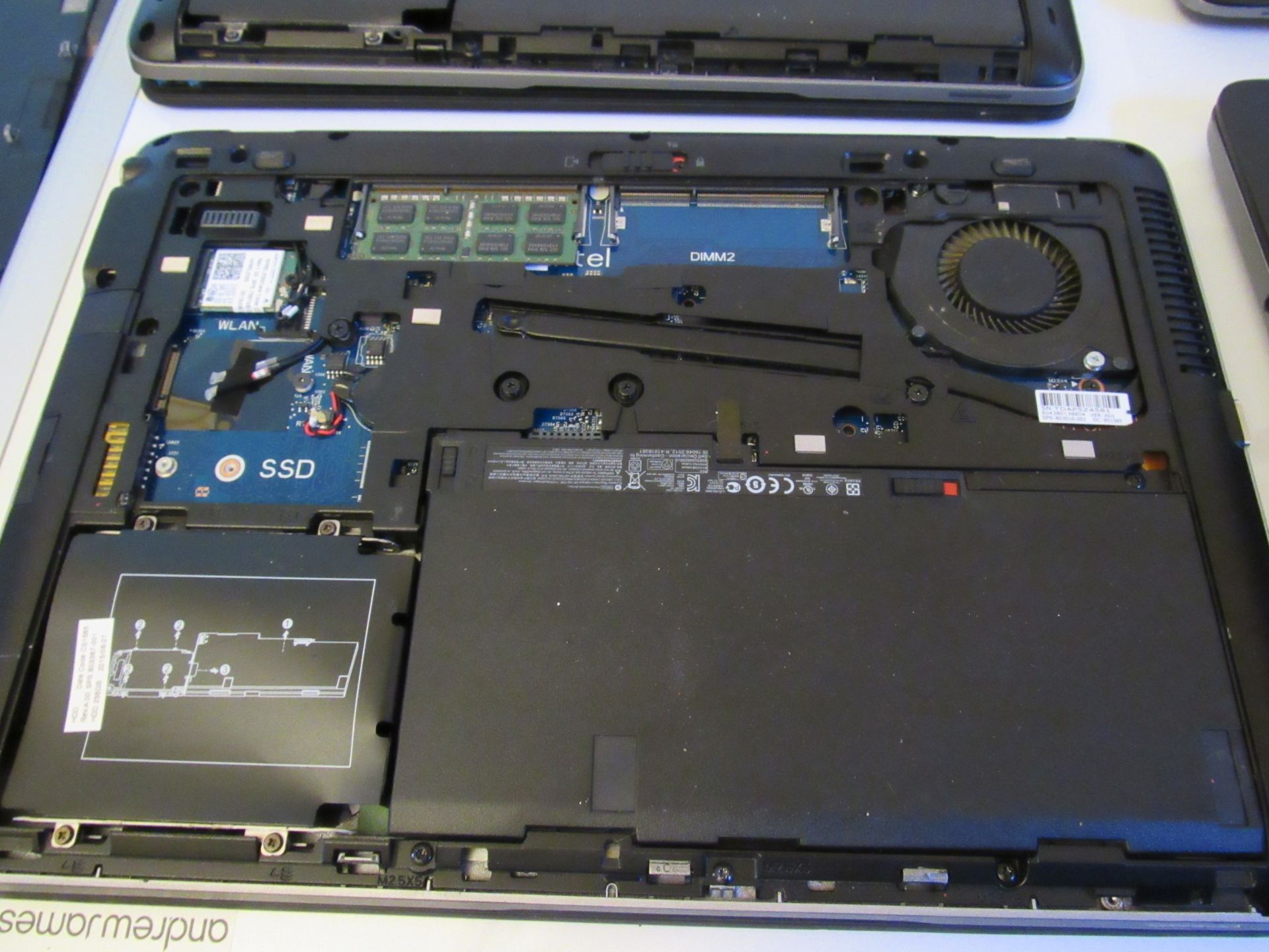 8 HP EliteBook 840 Laptops, 2 HP EliteBook Folio 9470m Laptops, Toshiba Satellite Pro R40-C-14L - Image 7 of 12