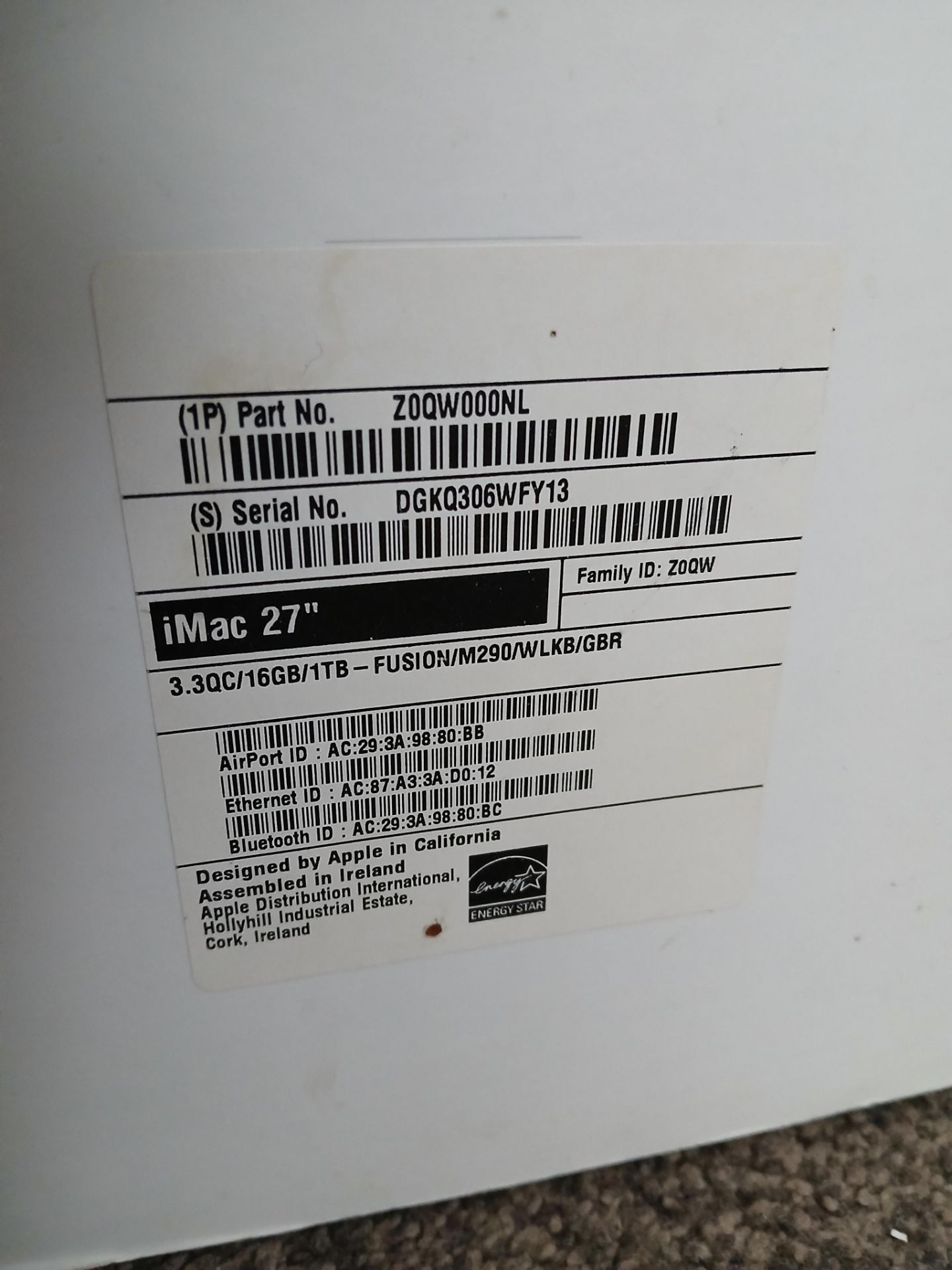 Apple iMac (Retina 5K, 27”, 2019), Serial Number DGK2HE9JV3Y (iMac only, no mouse, keyboard, or - Image 4 of 14