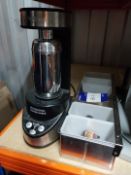 Waring Q65 Professional Martini Maker, 240v with server tray (located in Leeds)