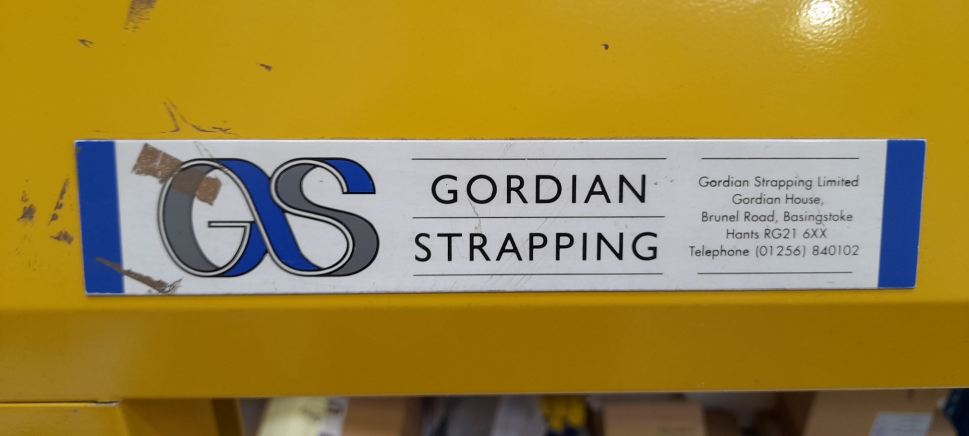 Gordian Straping StraPack automatic strapping machine, Model RQ8, No 82858. 2006. Single phase - Image 3 of 4