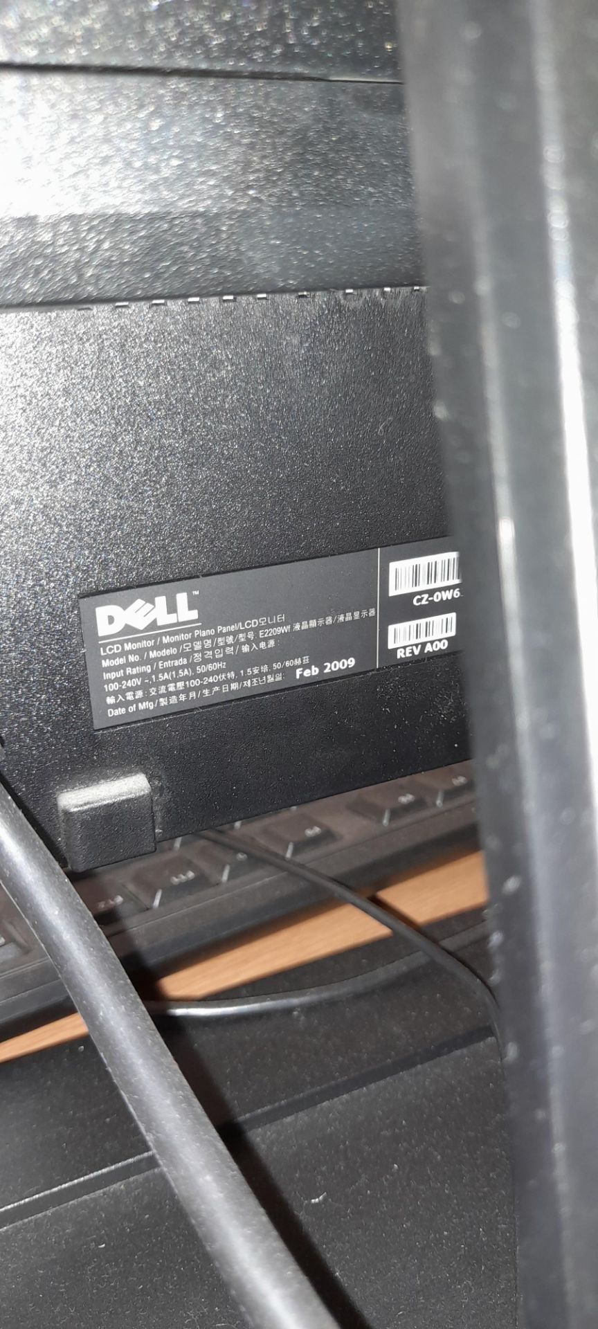 3x Dell monitors - Image 5 of 6