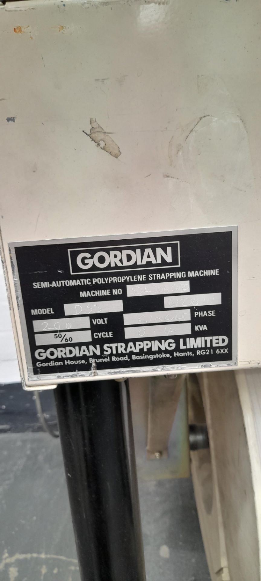 Gordian Semi-automatic strapping machine. Model: D53, No: 534306003, 240 volt (EXCLUDING Shrink wrap - Image 2 of 2