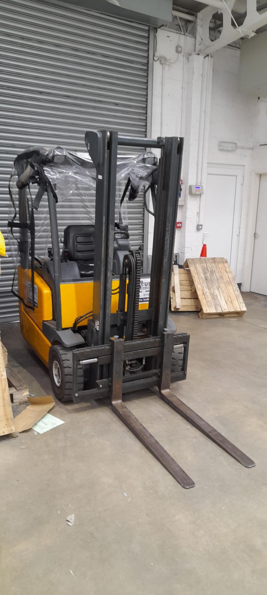 Jungheinrich, EFG 215n, 1,500kg electric forklift truck, 7702 hours, year 2004, S/N: FN315226 with - Image 2 of 15