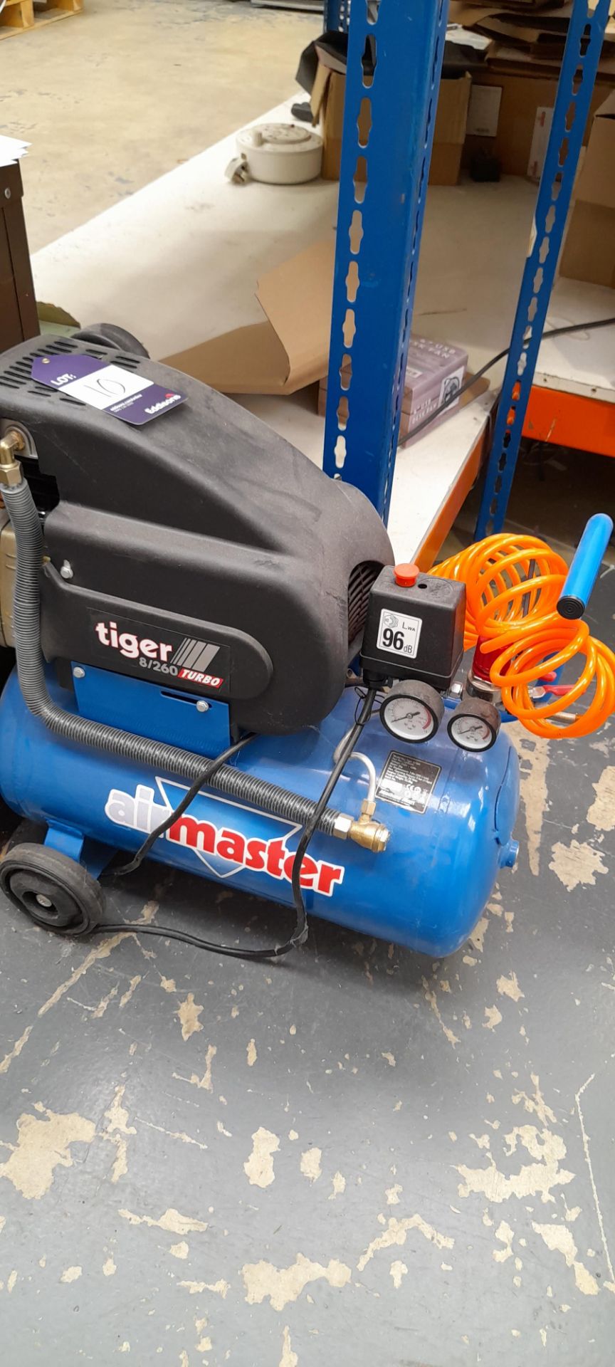 Air Master, Tiger 8/260, 24 litre mobile compressor