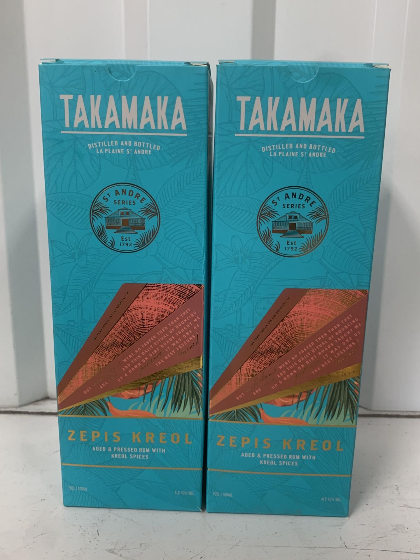 2x Bottles of Takamaka Zepis Kreol Rum 43%, 70cl- Boxed - Image 2 of 4