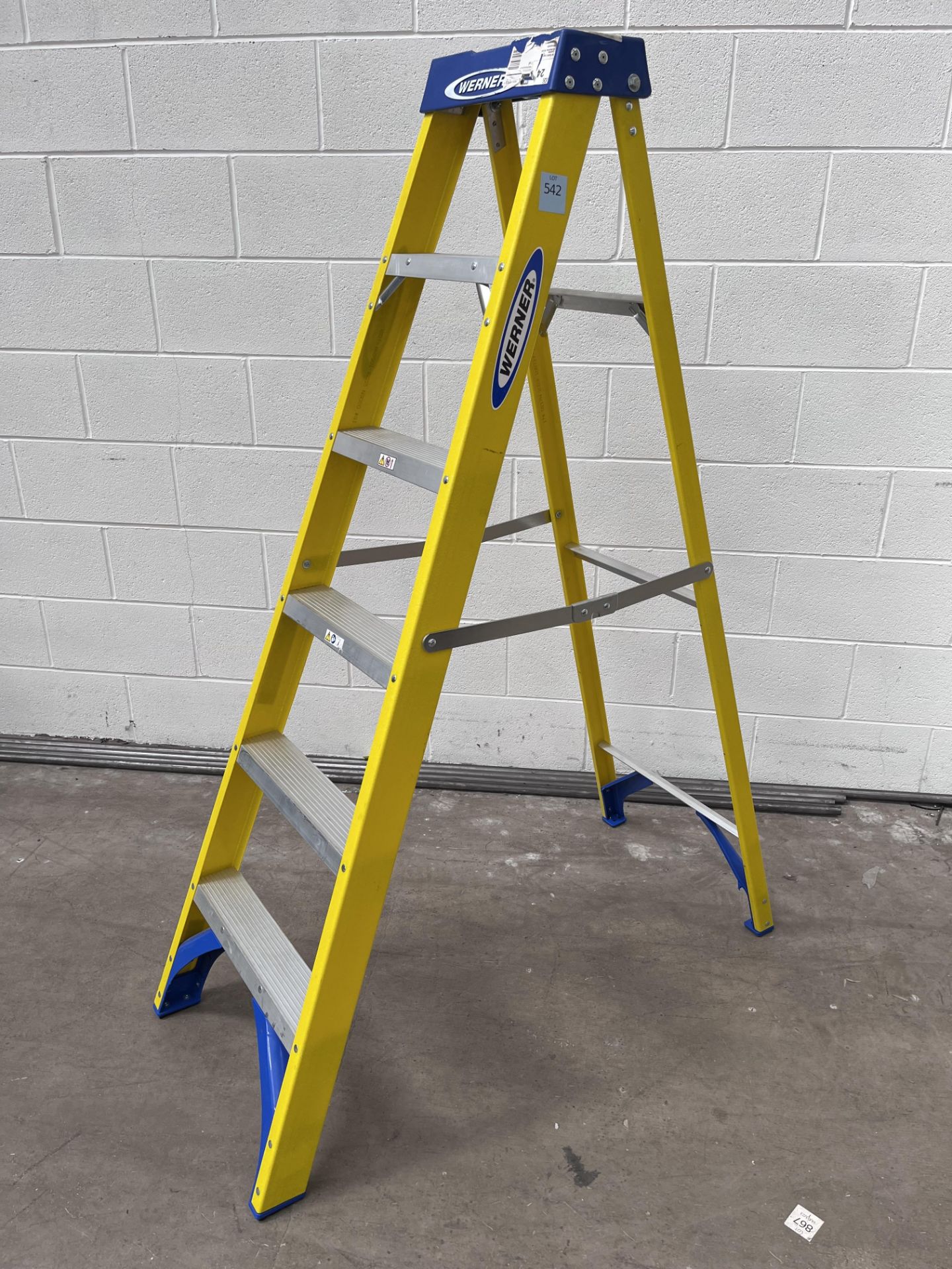 Werner six tread step ladder