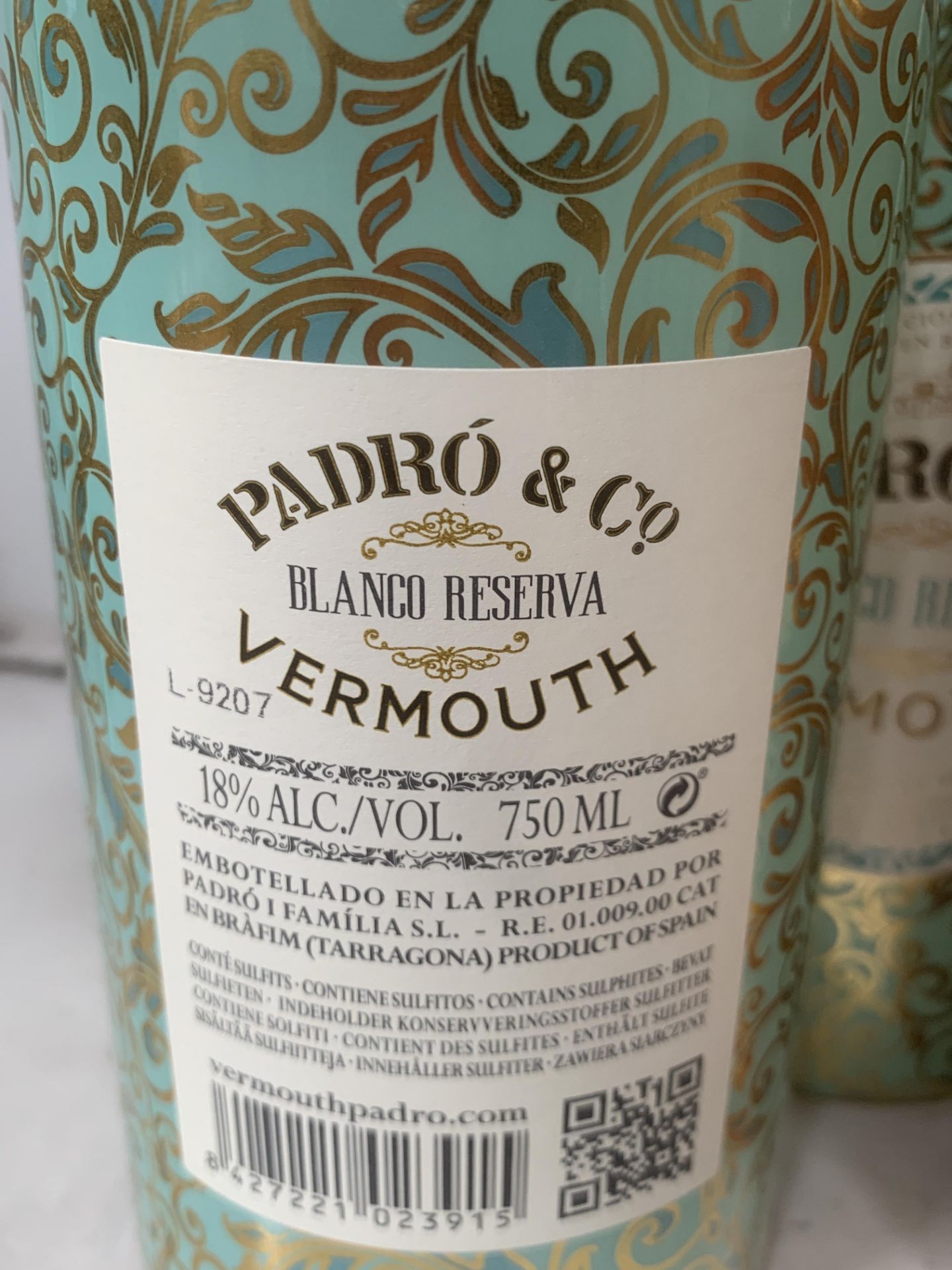 6x Padro & Co. Bottles of Vermouth; 4x Blanco Reserva 18%, 75cl and 2x Rojo Clasico 18%, 75cl - Image 5 of 5