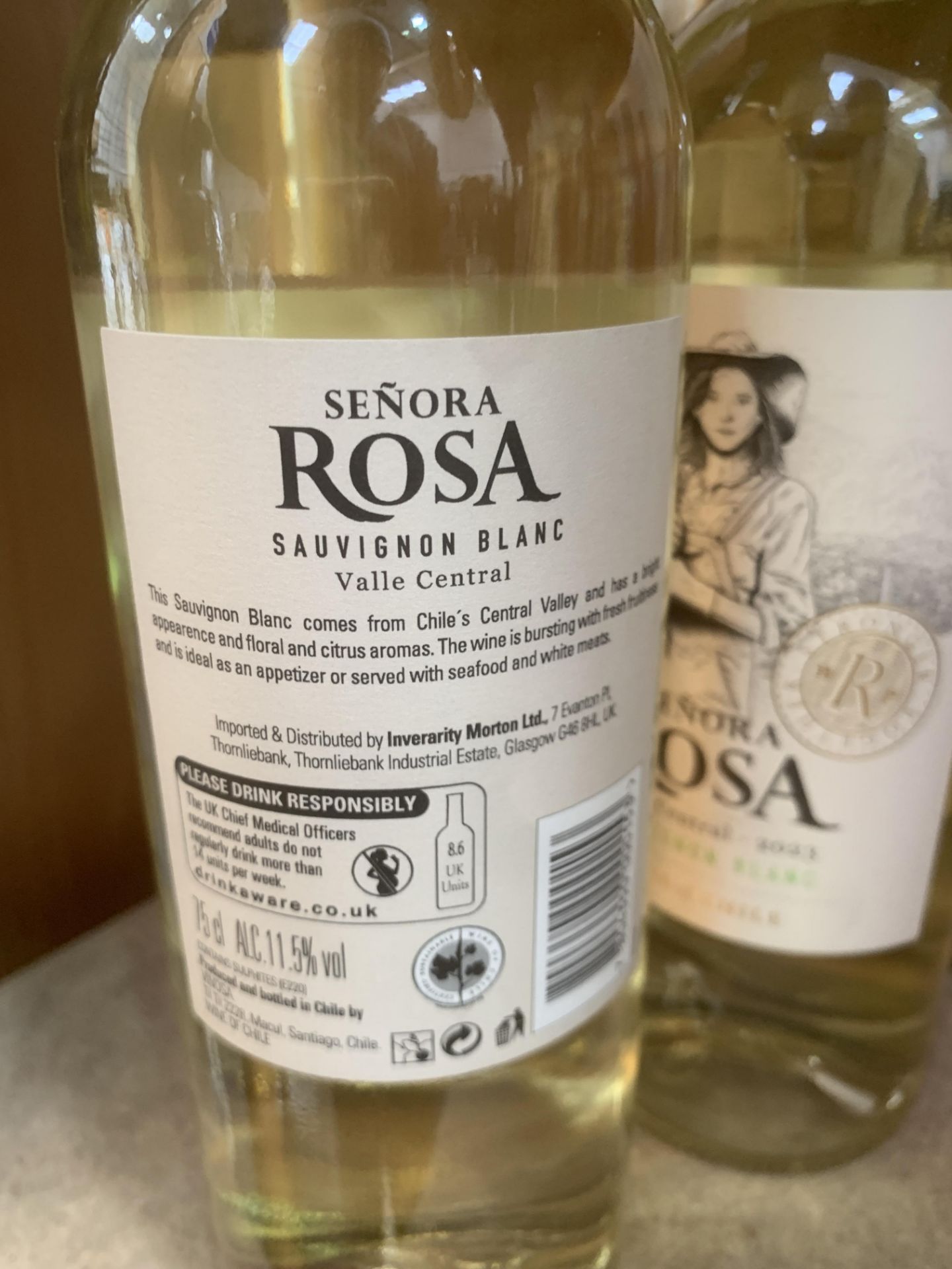 9 x bottles of Senora Rosa Sauvignon Blanc - Image 3 of 3