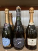 7x Bottles of Sparkling Wine from Italy and South Africa
