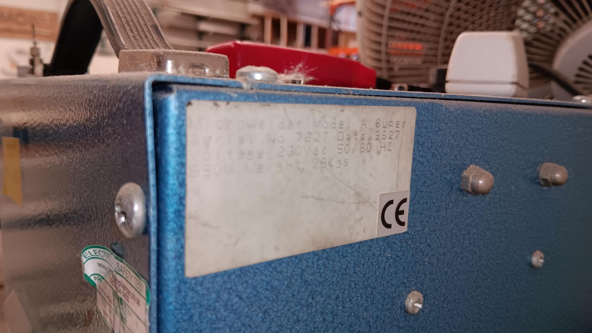 Micro Welder type Super-A, serial number 7627, 240v – Located in Unit 3 - Bild 3 aus 3