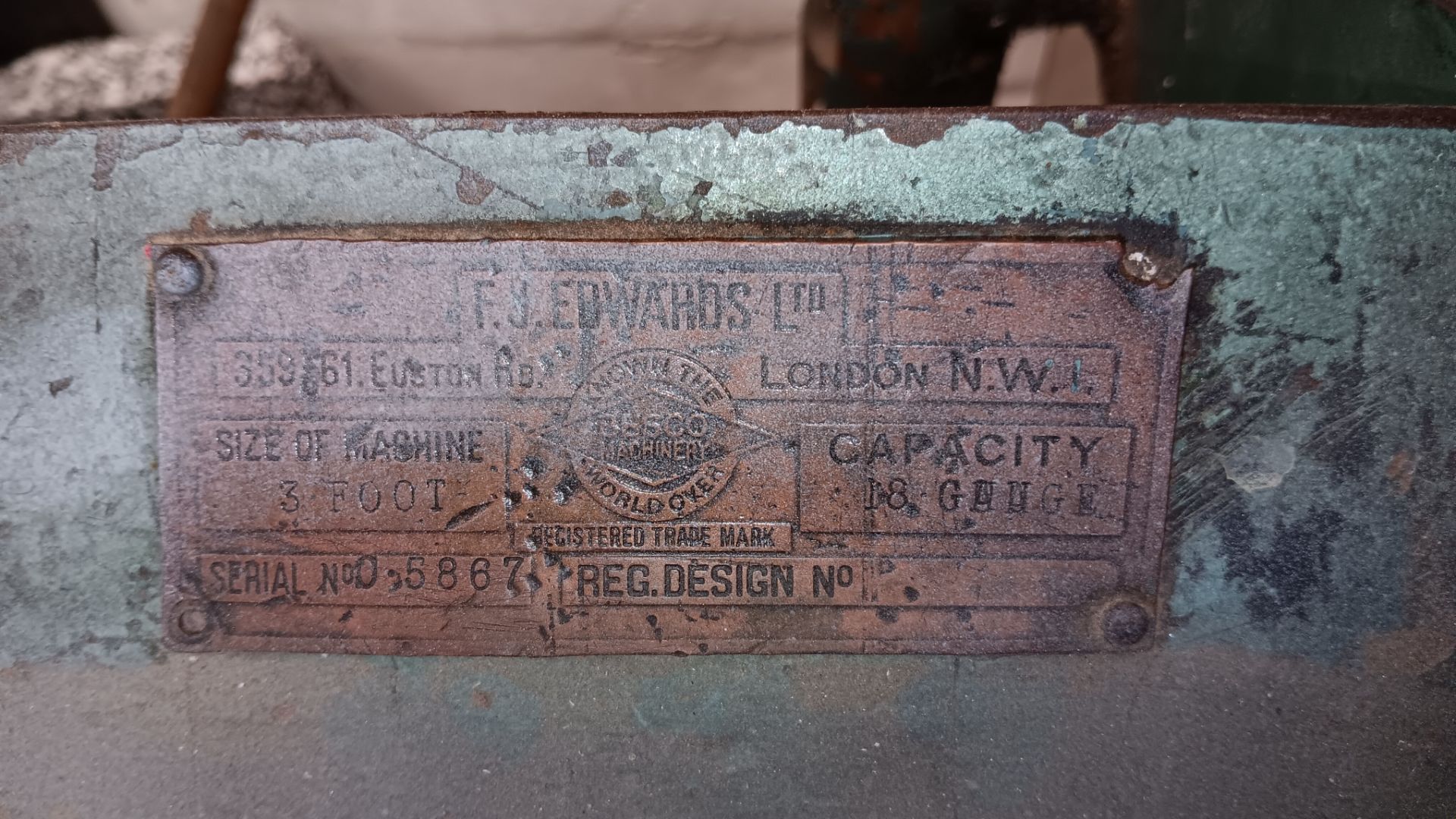 FJ Edwards 3 foot box and pan folder, serial number 05867 – Located in Unit 3 - Image 8 of 8