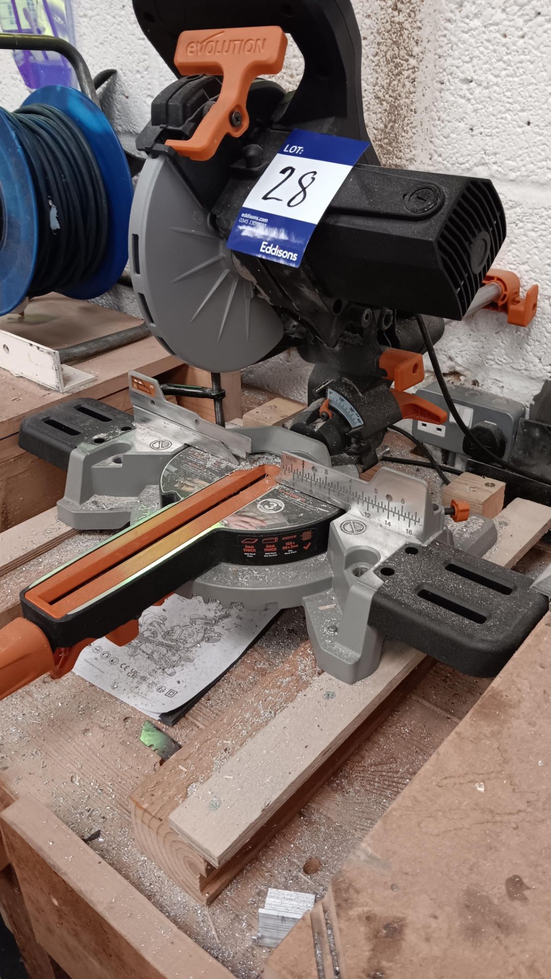 Evolution Power R185 multi-material 185mm TCT sliding mitre saw, serial number R185SMS- - Image 2 of 3
