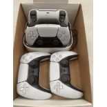 4 x PlayStation DualSense controllers