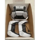 4 x PlayStation DualSense controllers