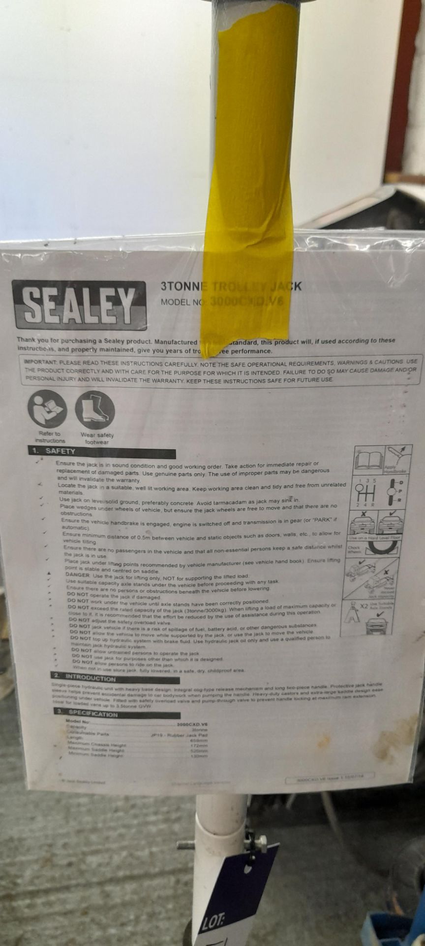 Sealey 3ton Trolley Jack with A Manual Hydraulic Pump - Image 2 of 2