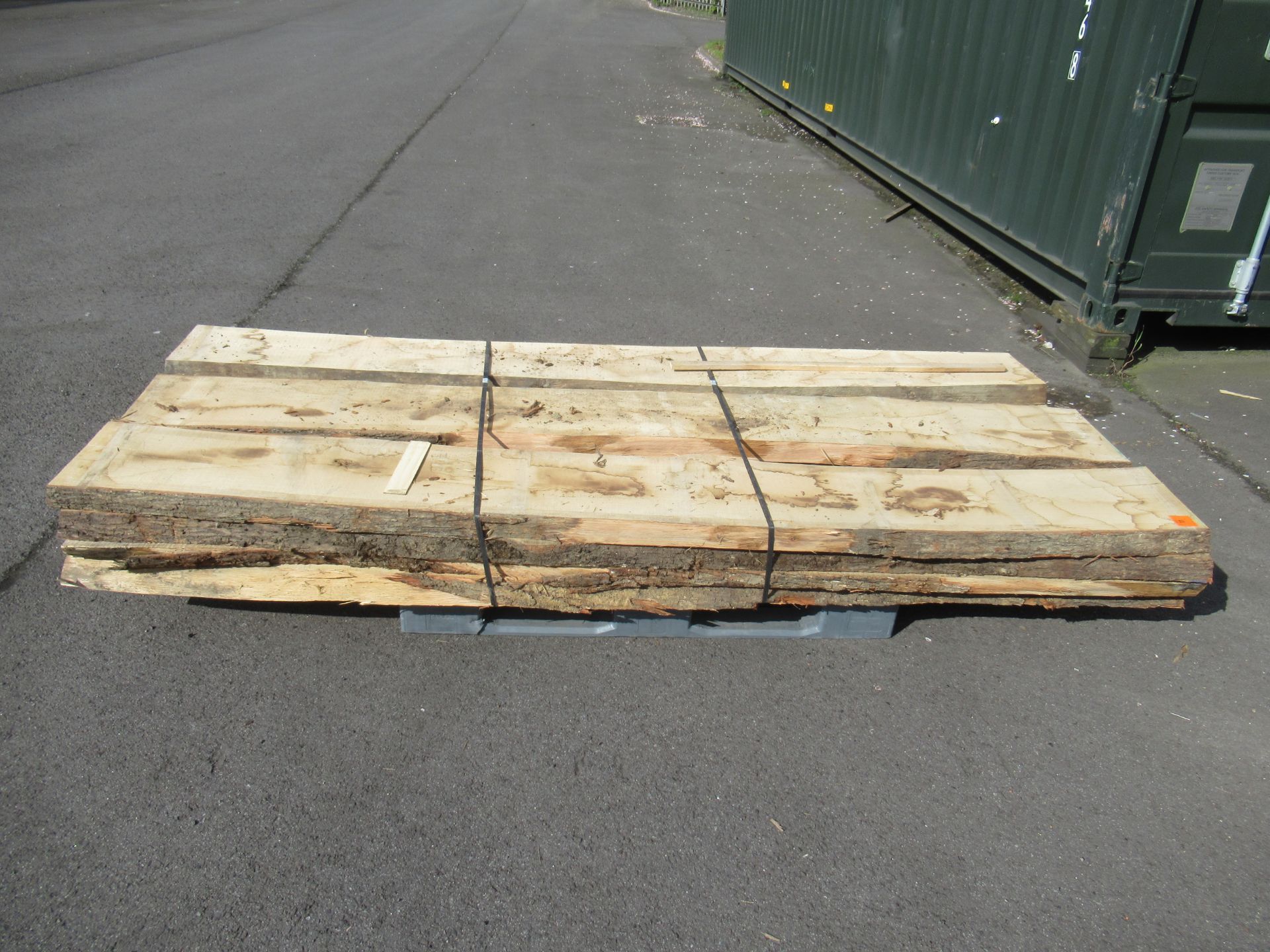 Bundle of air dried Oak planks