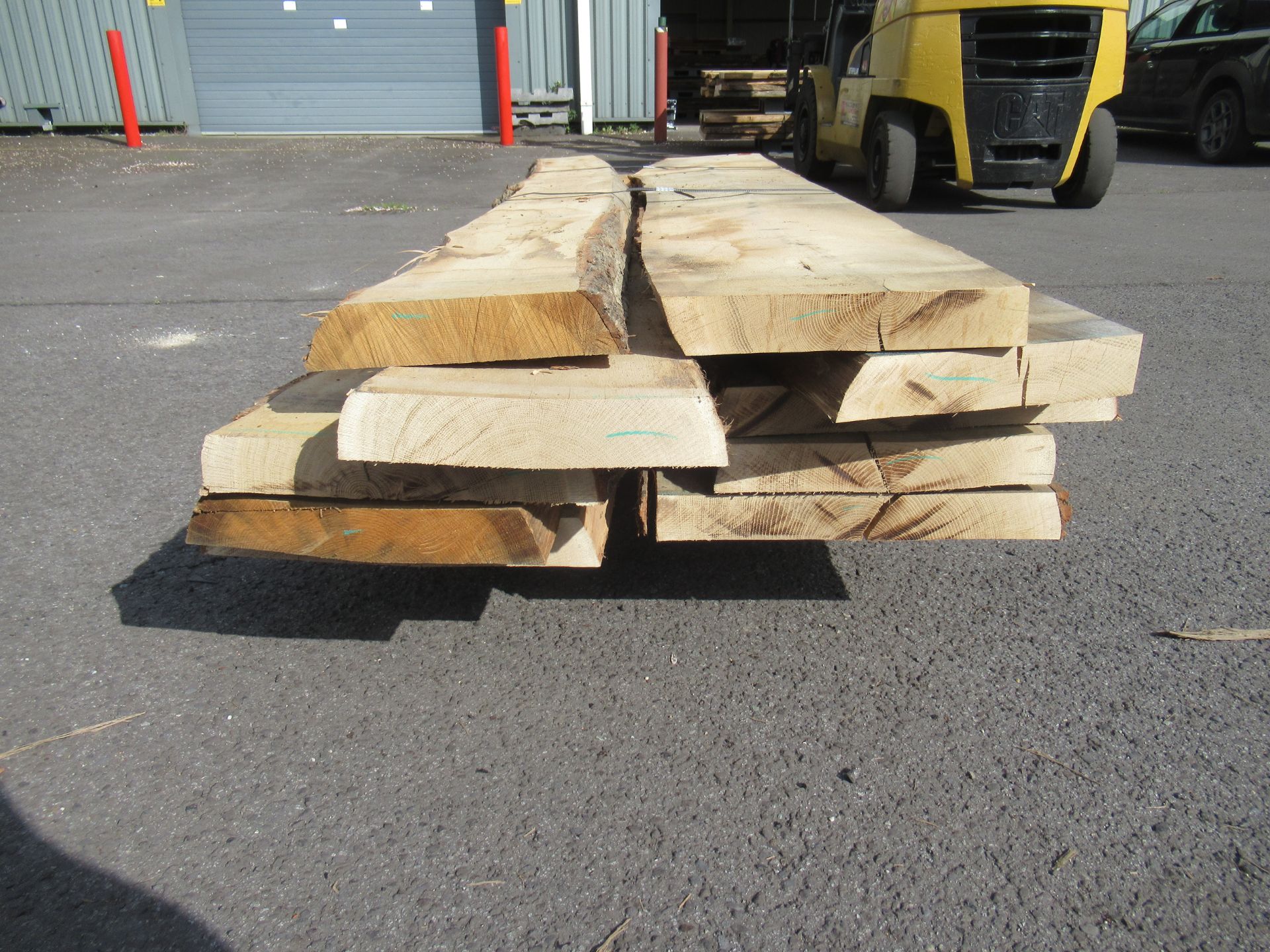 Bundle of air dried Oak planks - Bild 3 aus 3