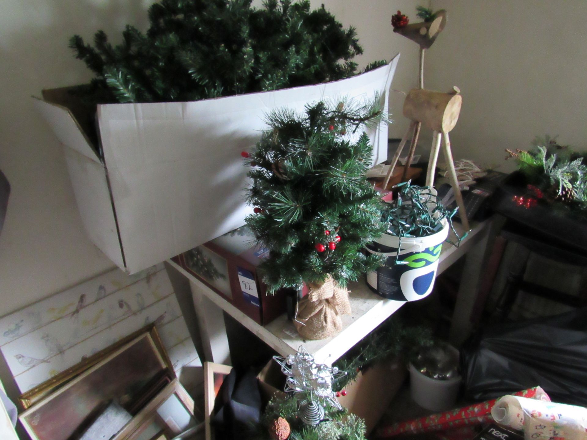 Quantity of assorted Christmas decorations - Image 2 of 2