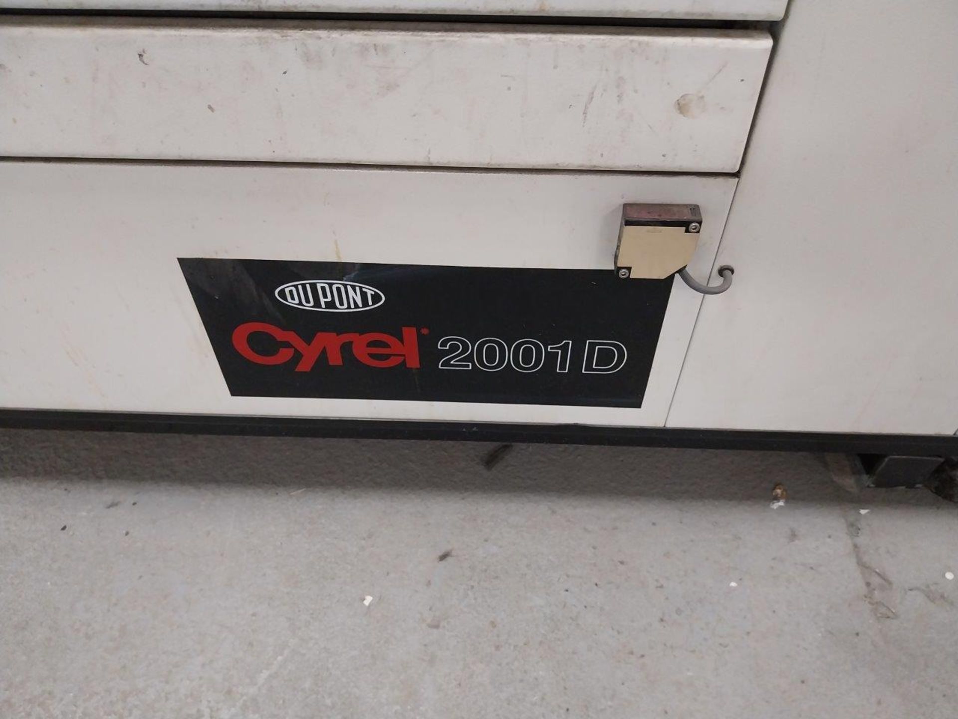 Dupont Cyrel 2001D 5 drawer dryer, Serial number 93171, Mfd 12/1999 - Image 4 of 5