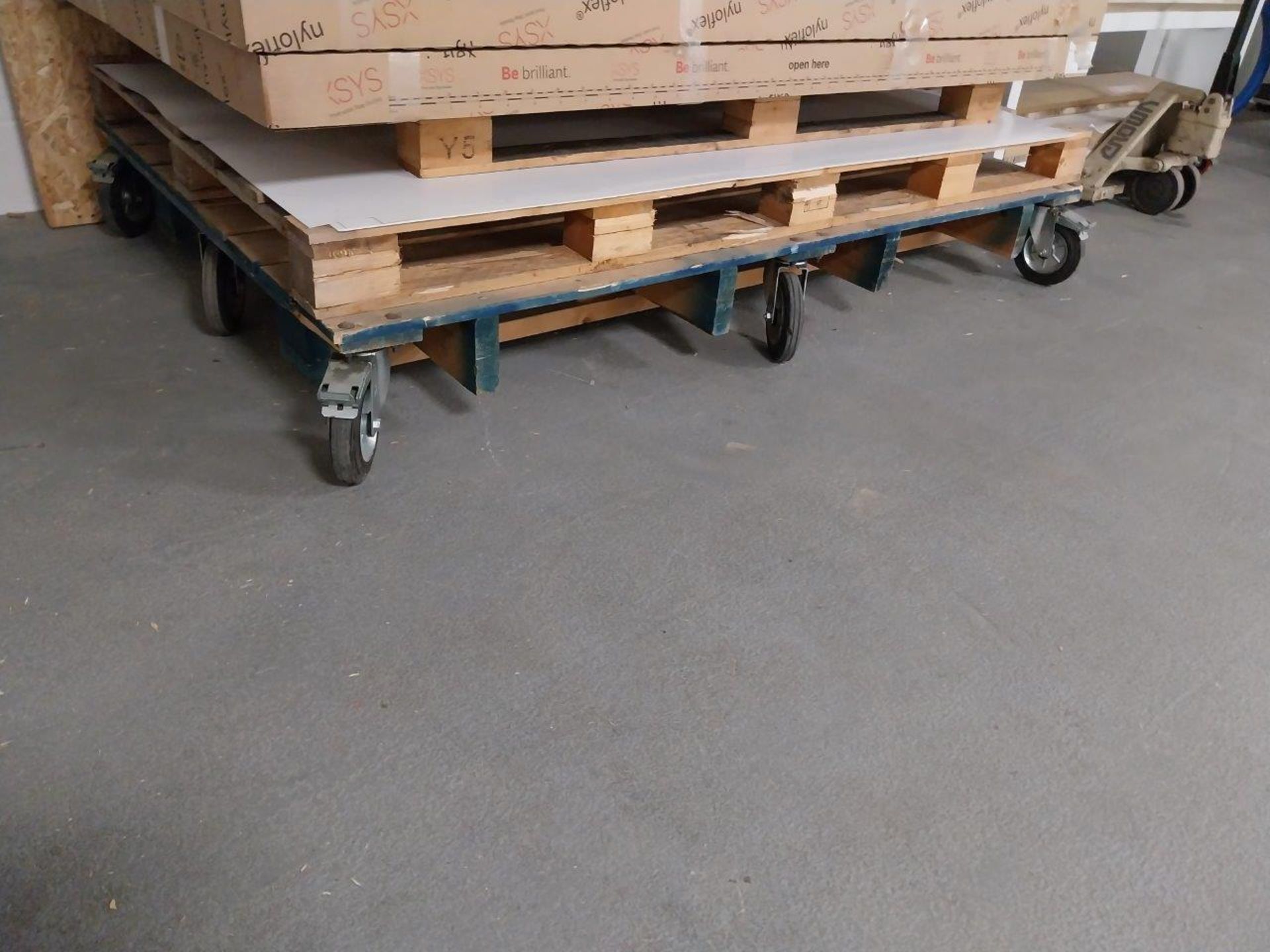 Inhouse manufactured mobile large pallet store