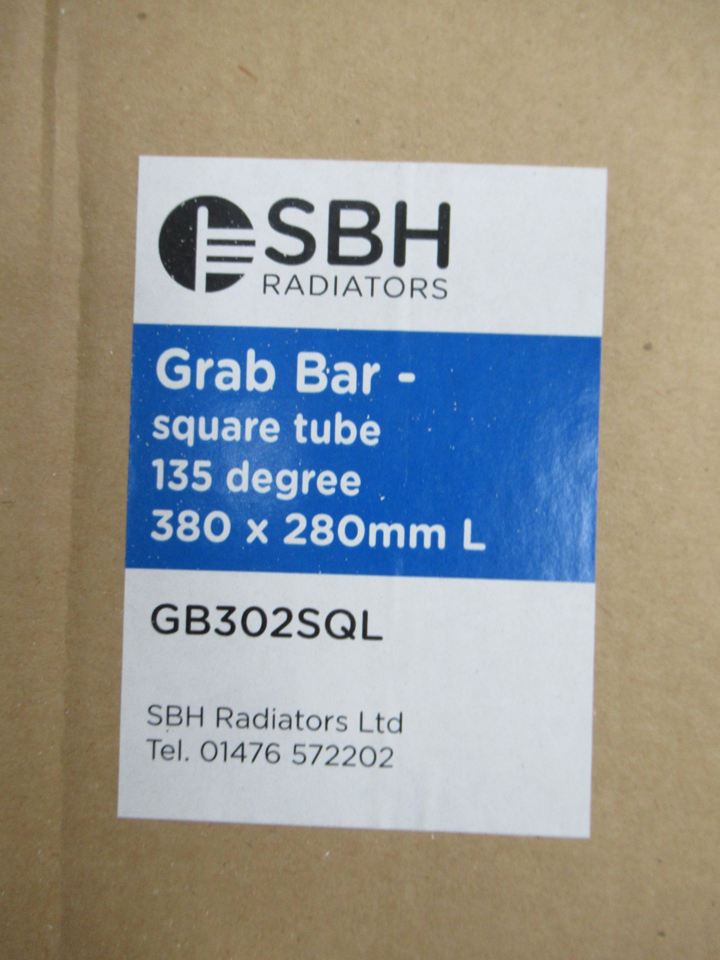 SBH Radiators Grab Bar - Square Tube - 135 Degree - 380 x 280mm - Lefthand - Bild 2 aus 3