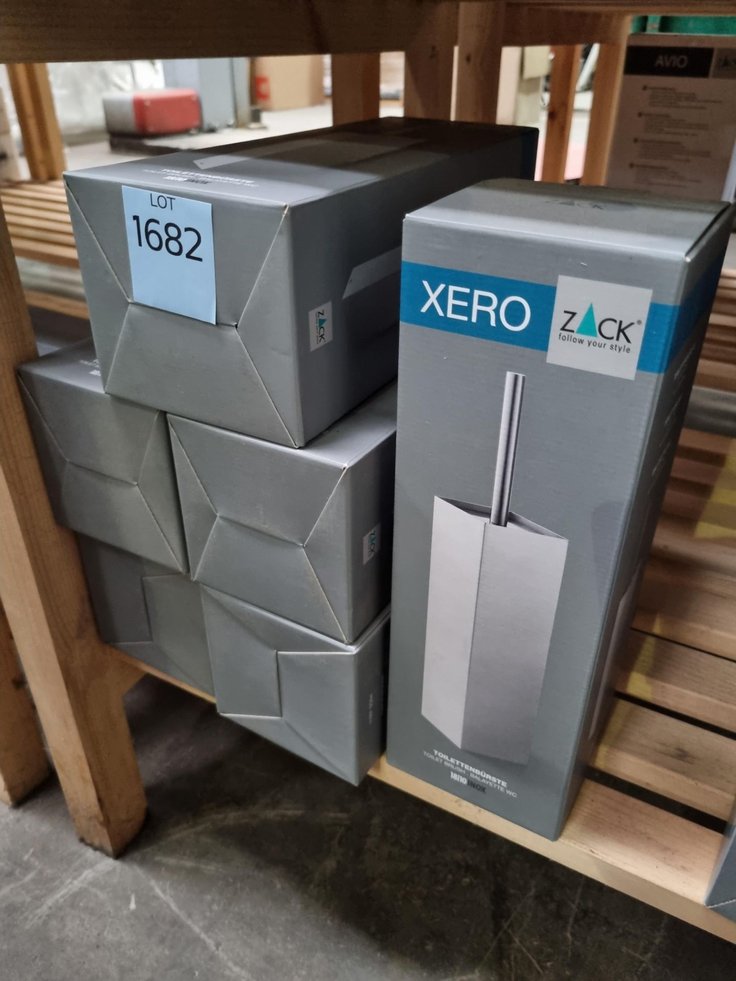 6x Zack Xero Toilet Brushes