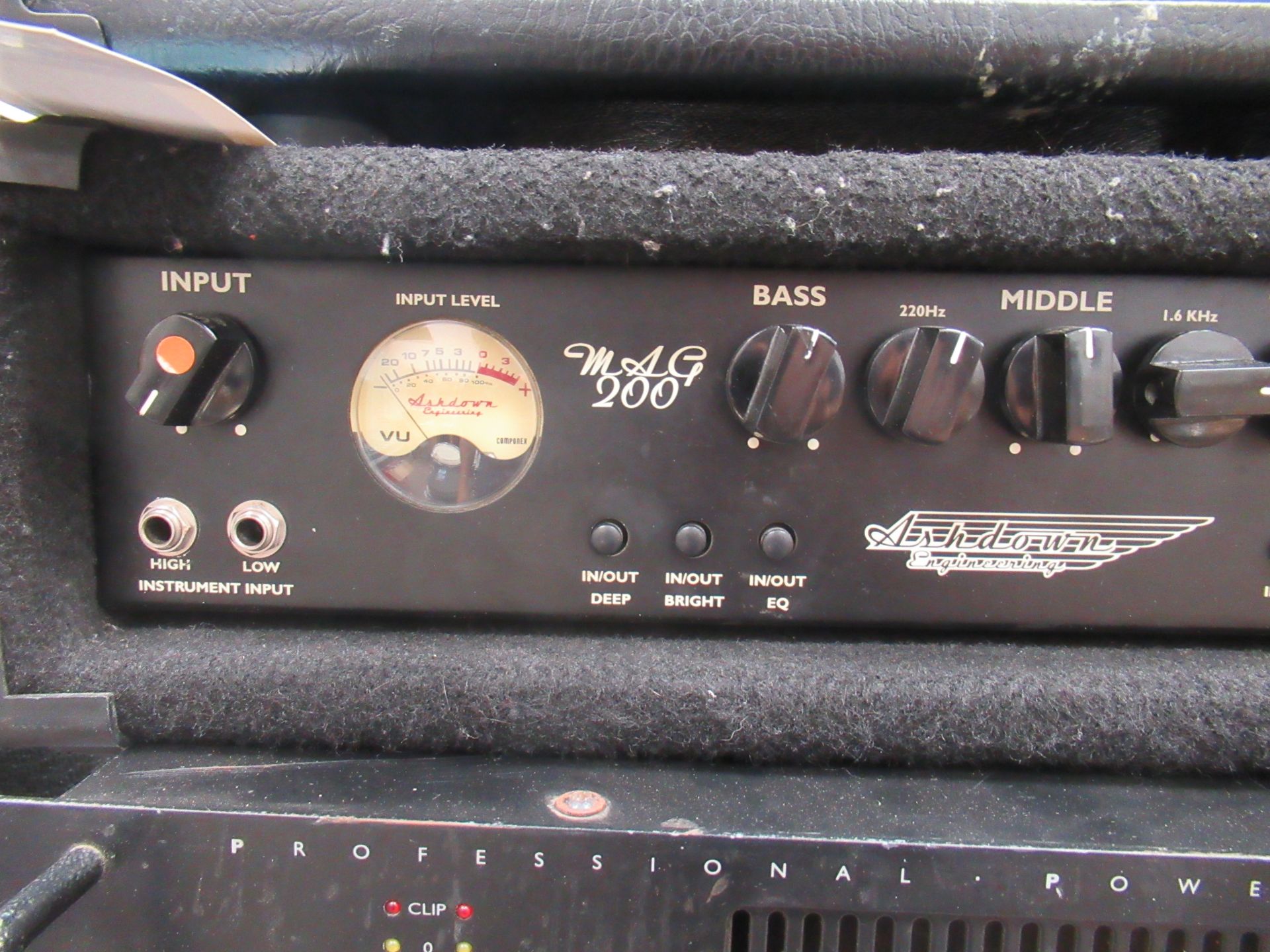 2x Amplifiers- 1x Ashdown; 1x Caudio - Image 2 of 5