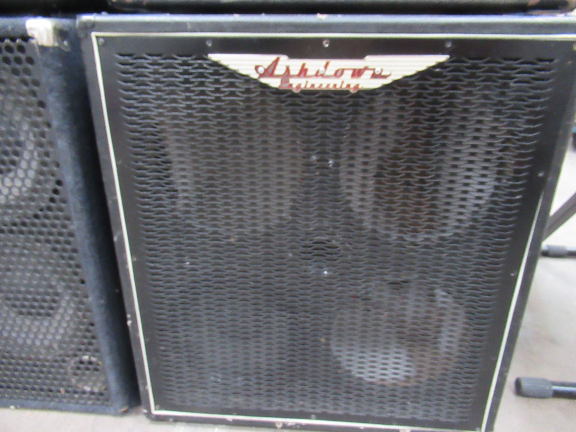 2x Speakers- 1x Ashdown; 1x Peavey - Image 3 of 3