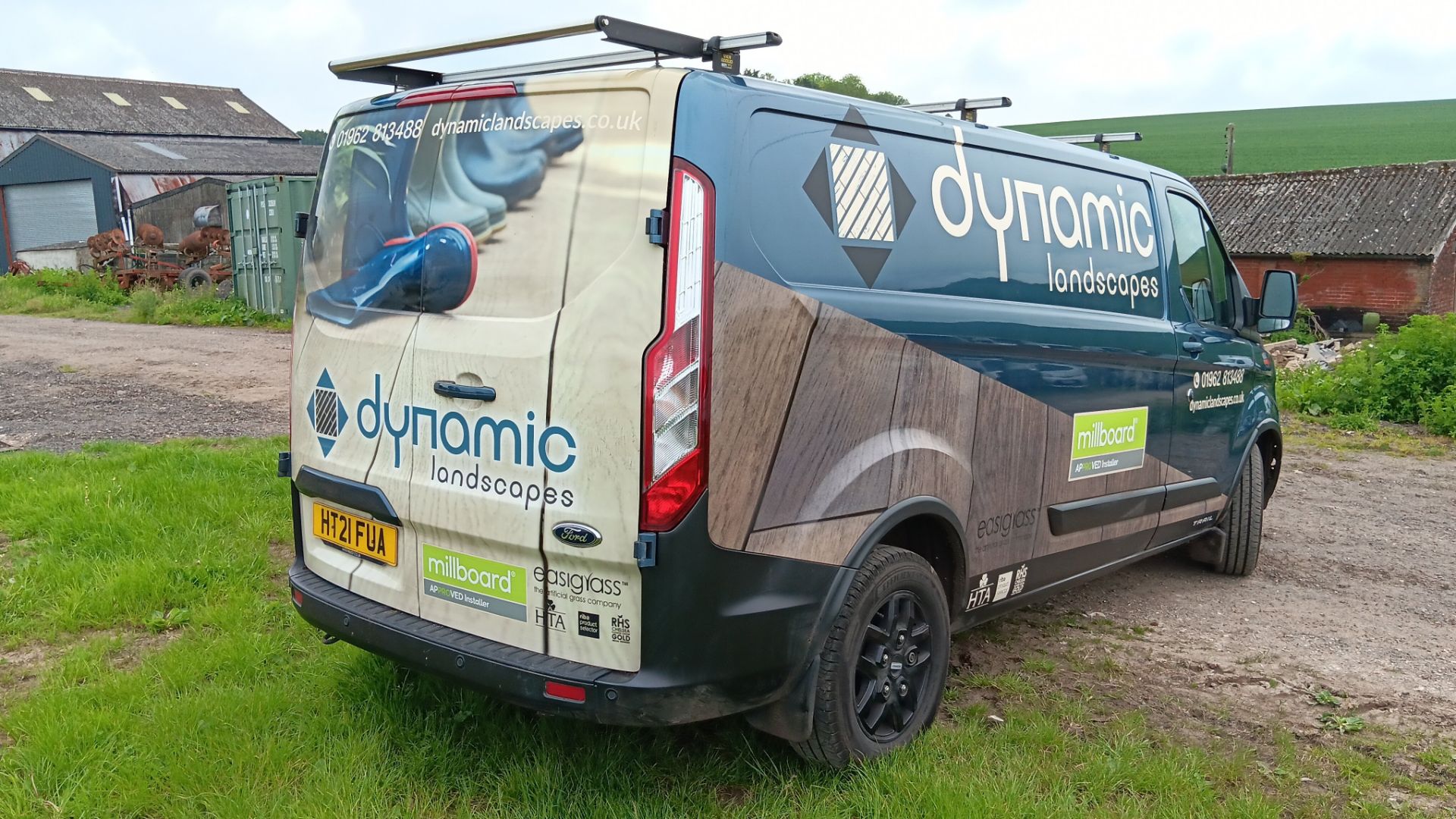 Ford Transit Custom 340 Trail 2.0 EcoBlue 170ps L2 FWD Van fitted with Van Guard Roof Bars fitted, - Image 7 of 29
