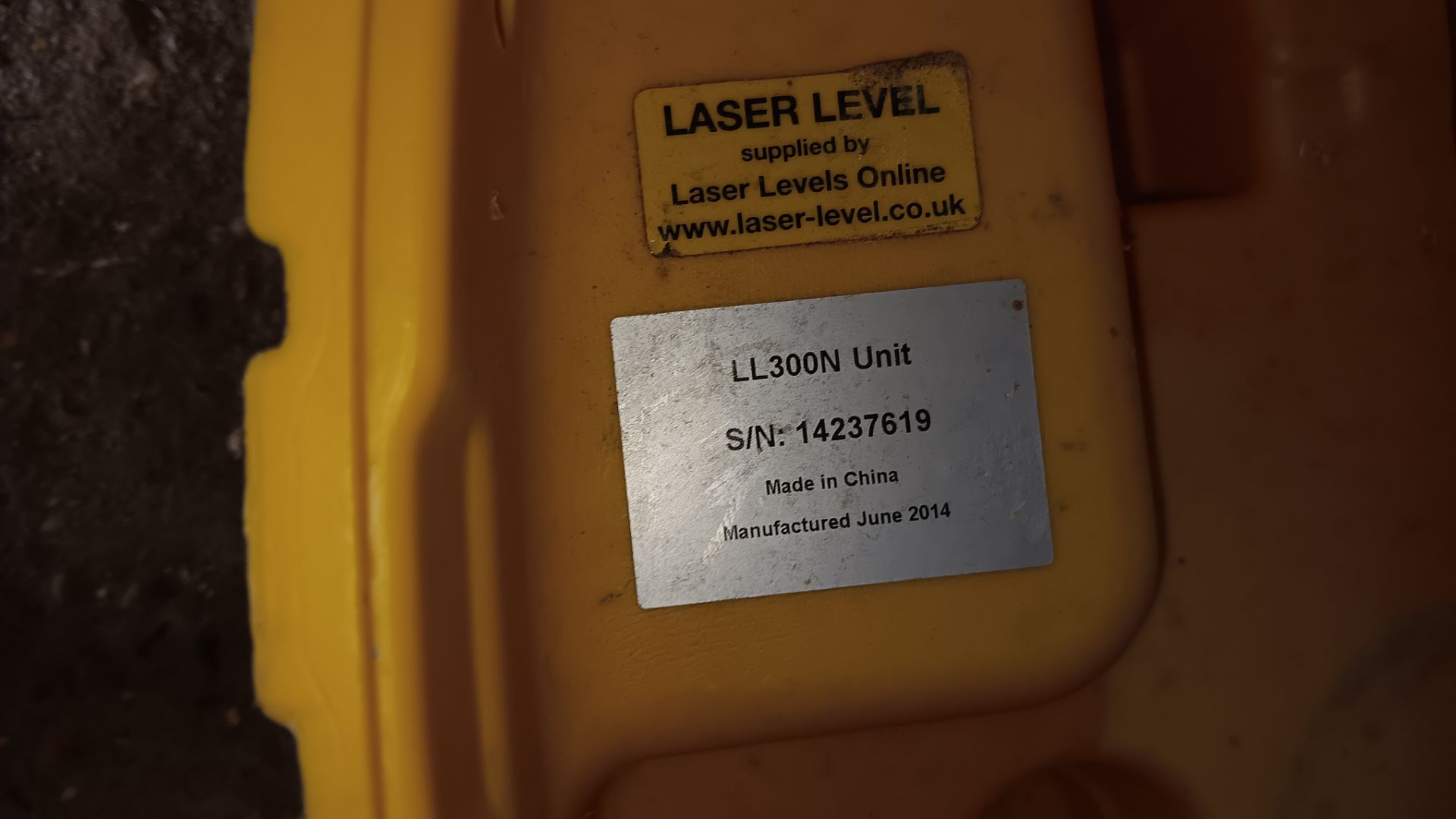 Spectra Precision LL300N rotary laser level, serial number 14237619 (June 2014) with tripod and - Image 5 of 5