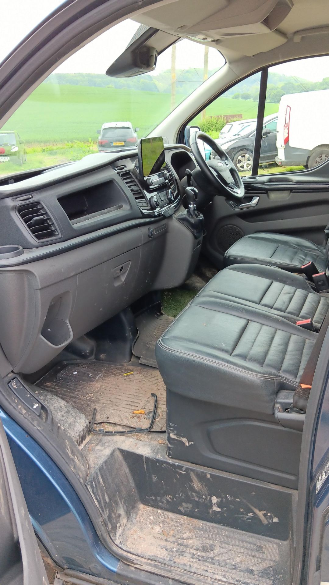 Ford Transit Custom 340 Trail 2.0 EcoBlue 170ps L2 FWD Van fitted with Van Guard Roof Bars fitted, - Image 17 of 29