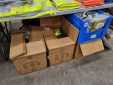 Large qty of 'DeltaPlus' work gloves