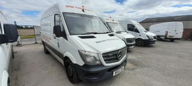 Mercedes Sprinter 313CDI, Registration BV15ZSE, White, 168,658 Miles, Date of Registration 05